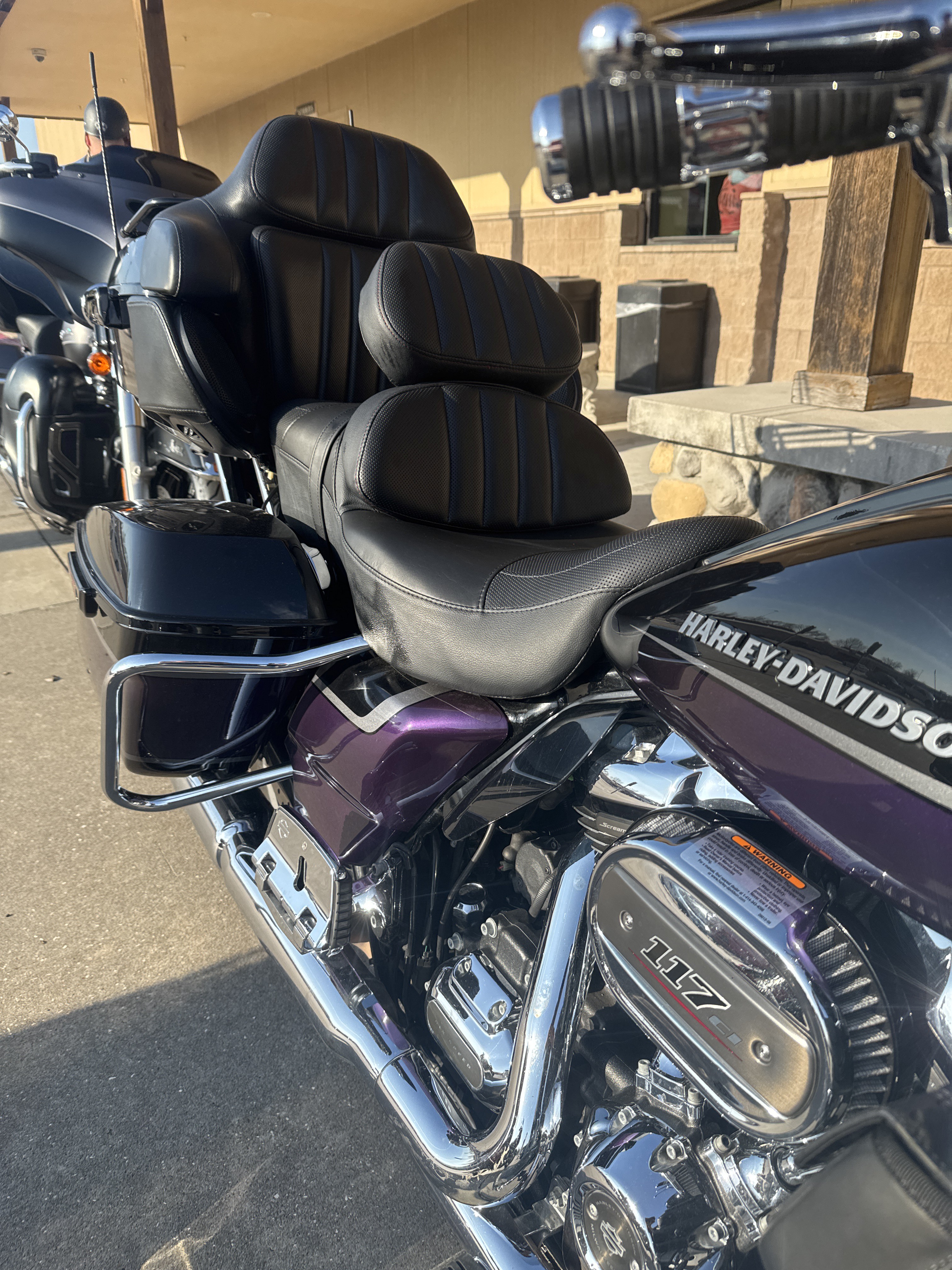 2021 Harley-Davidson CVO™ Limited in Houston, Texas - Photo 2