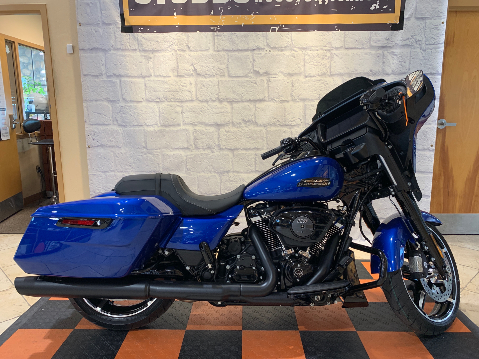 2024 Harley-Davidson Street Glide® in Houston, Texas - Photo 6