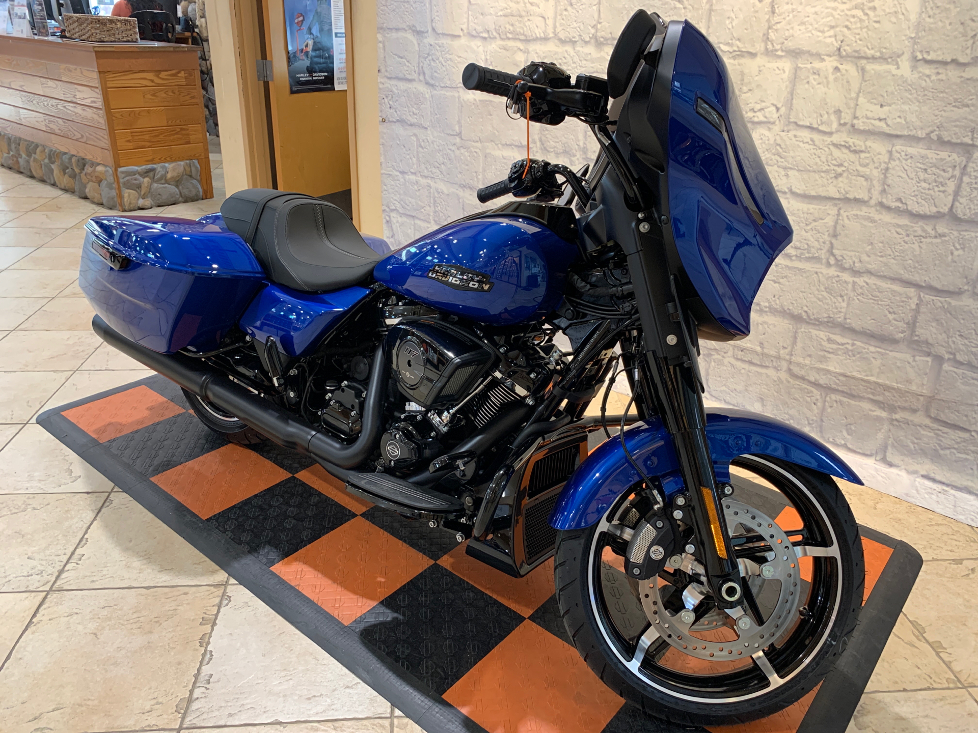 2024 Harley-Davidson Street Glide® in Houston, Texas - Photo 9