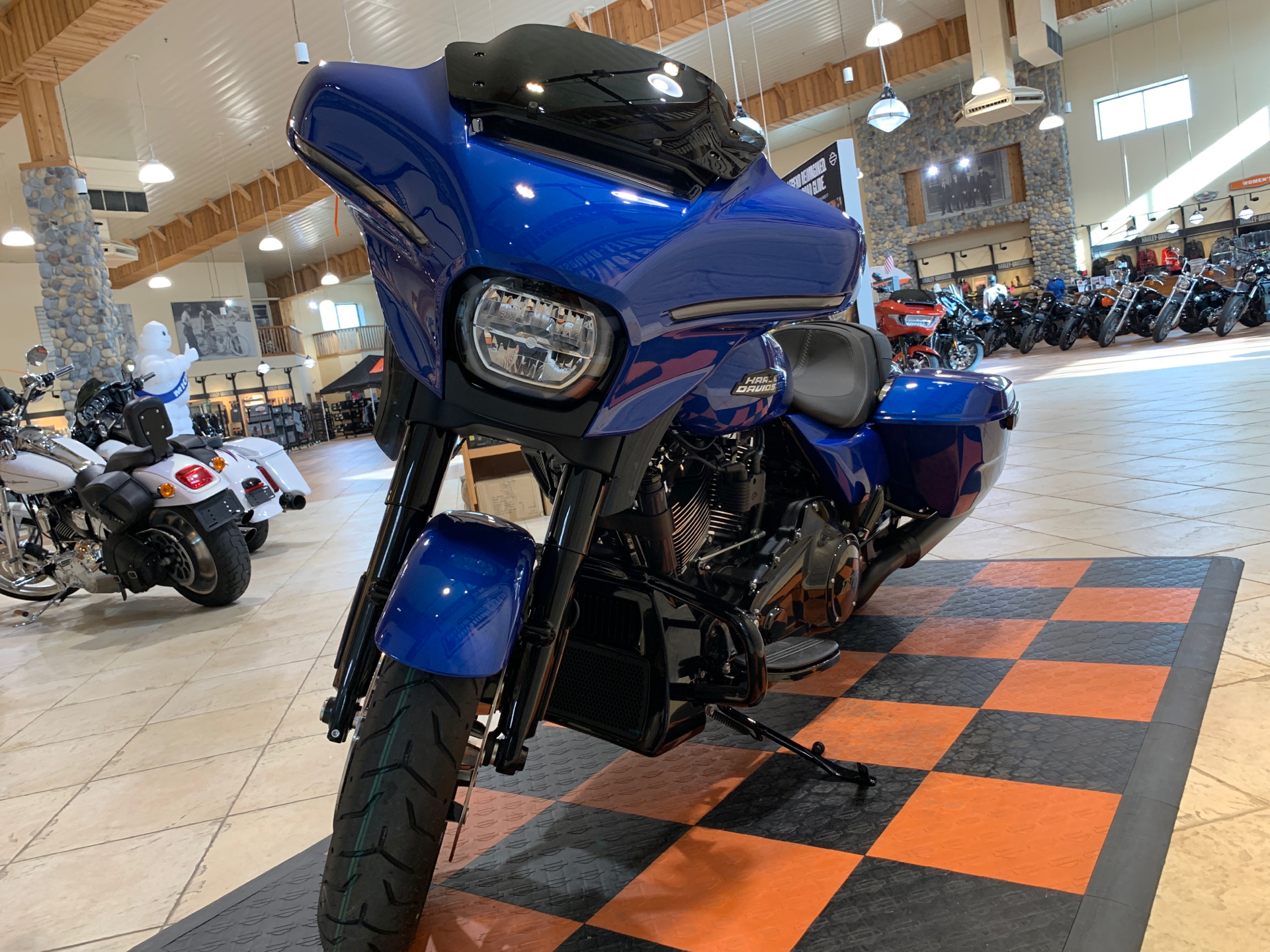 2024 Harley-Davidson Street Glide® in Houston, Texas - Photo 10