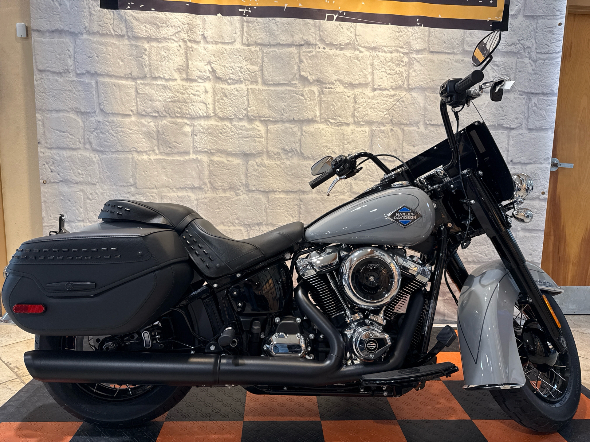 2025 Harley-Davidson Heritage Classic in Houston, Texas - Photo 1