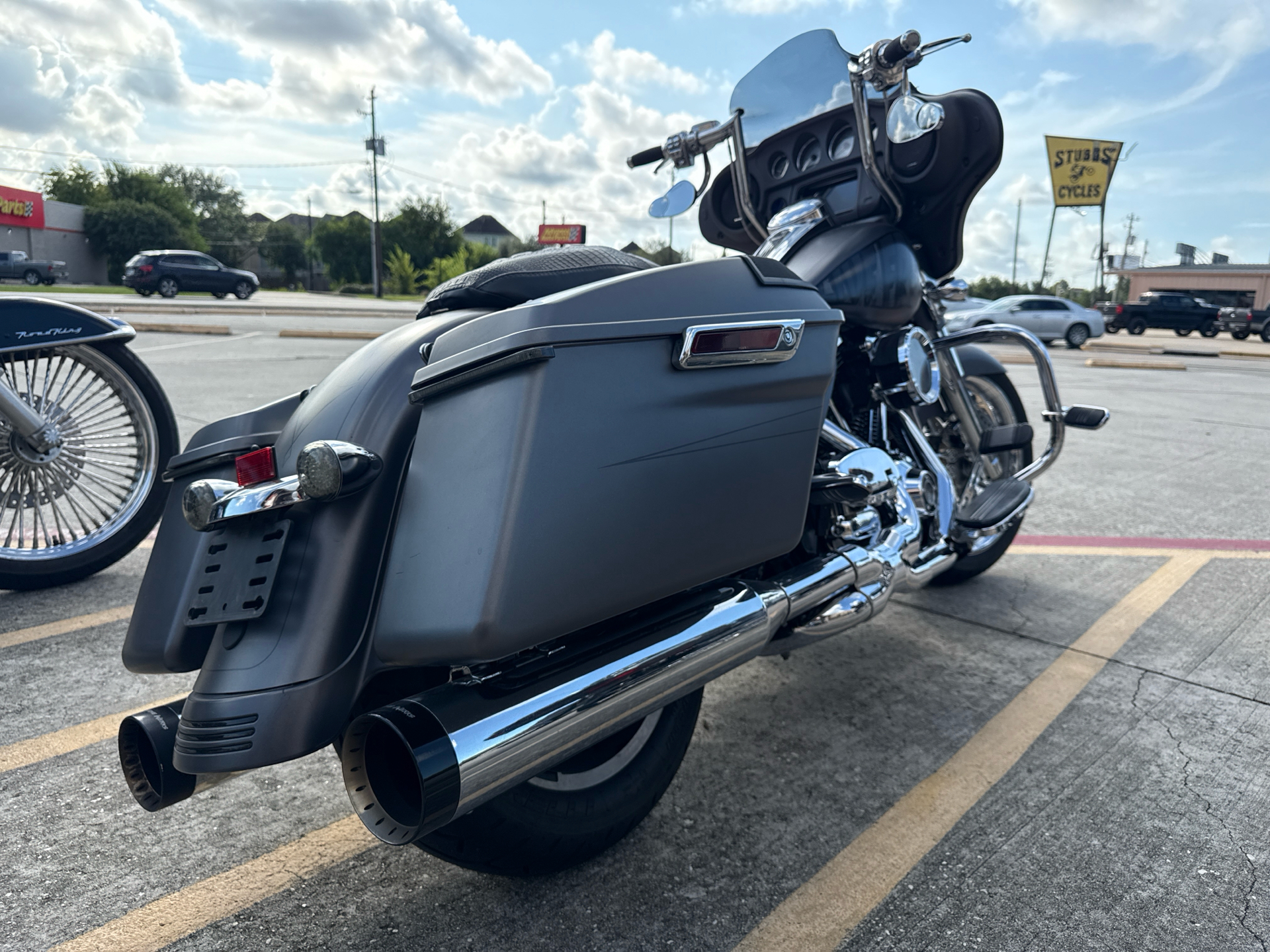 2016 Harley-Davidson Street Glide® Special in Houston, Texas - Photo 3