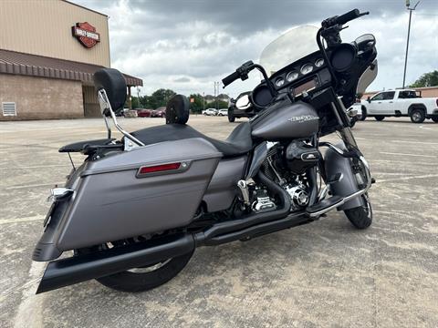 2016 Harley-Davidson Street Glide® Special in Houston, Texas - Photo 3