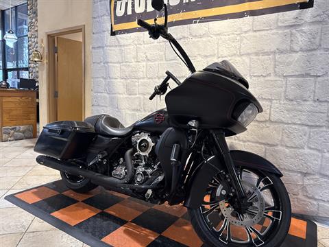 2015 Harley-Davidson Road Glide® Special in Houston, Texas - Photo 2
