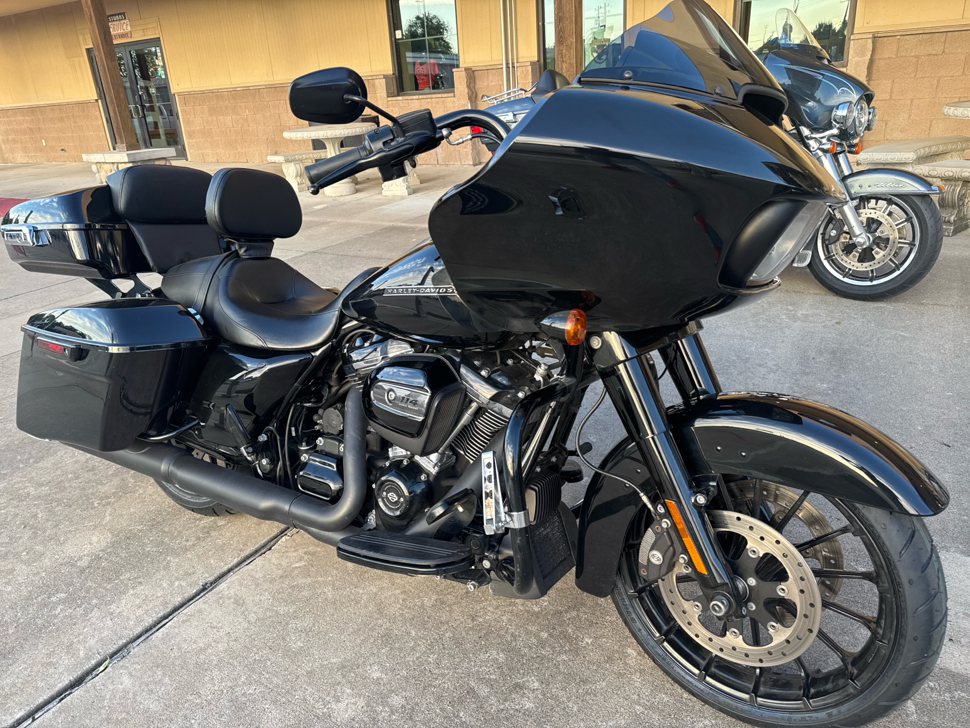 2019 Harley-Davidson Road Glide® Special in Houston, Texas - Photo 2