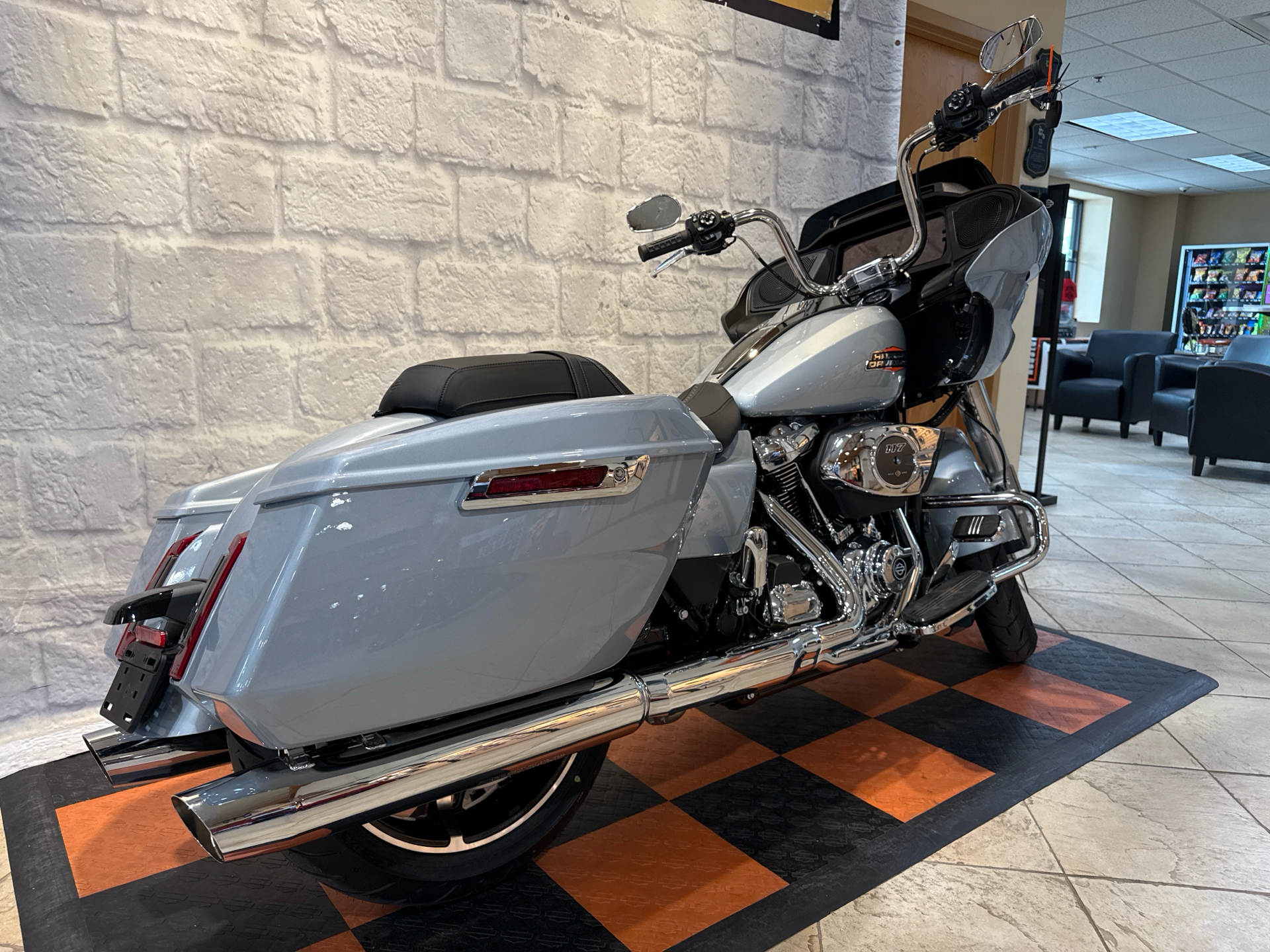 2025 Harley-Davidson Road Glide® in Houston, Texas - Photo 4