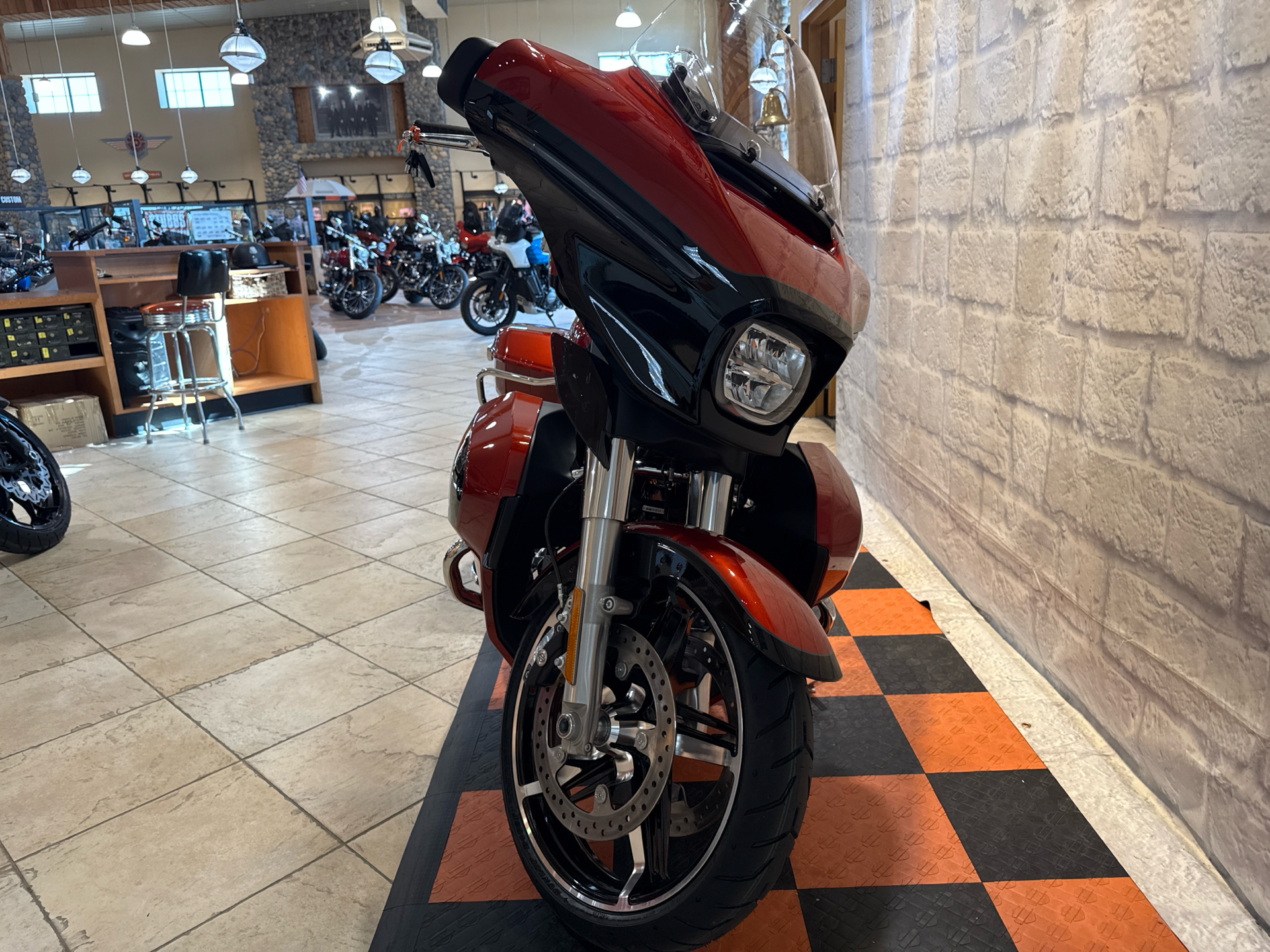 2025 Harley-Davidson Street Glide® Ultra in Houston, Texas - Photo 3