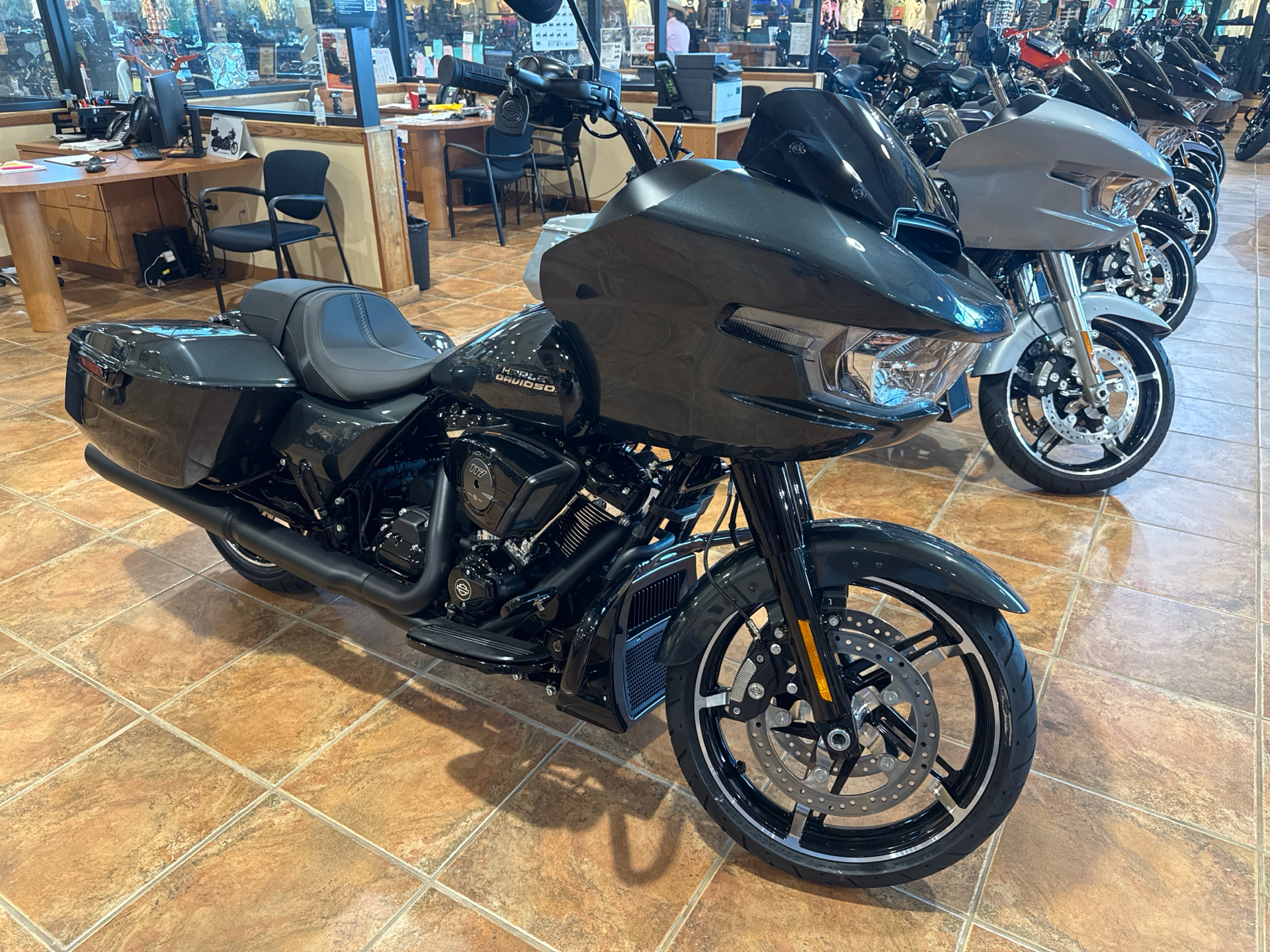 2025 Harley-Davidson Road Glide® in Houston, Texas - Photo 2