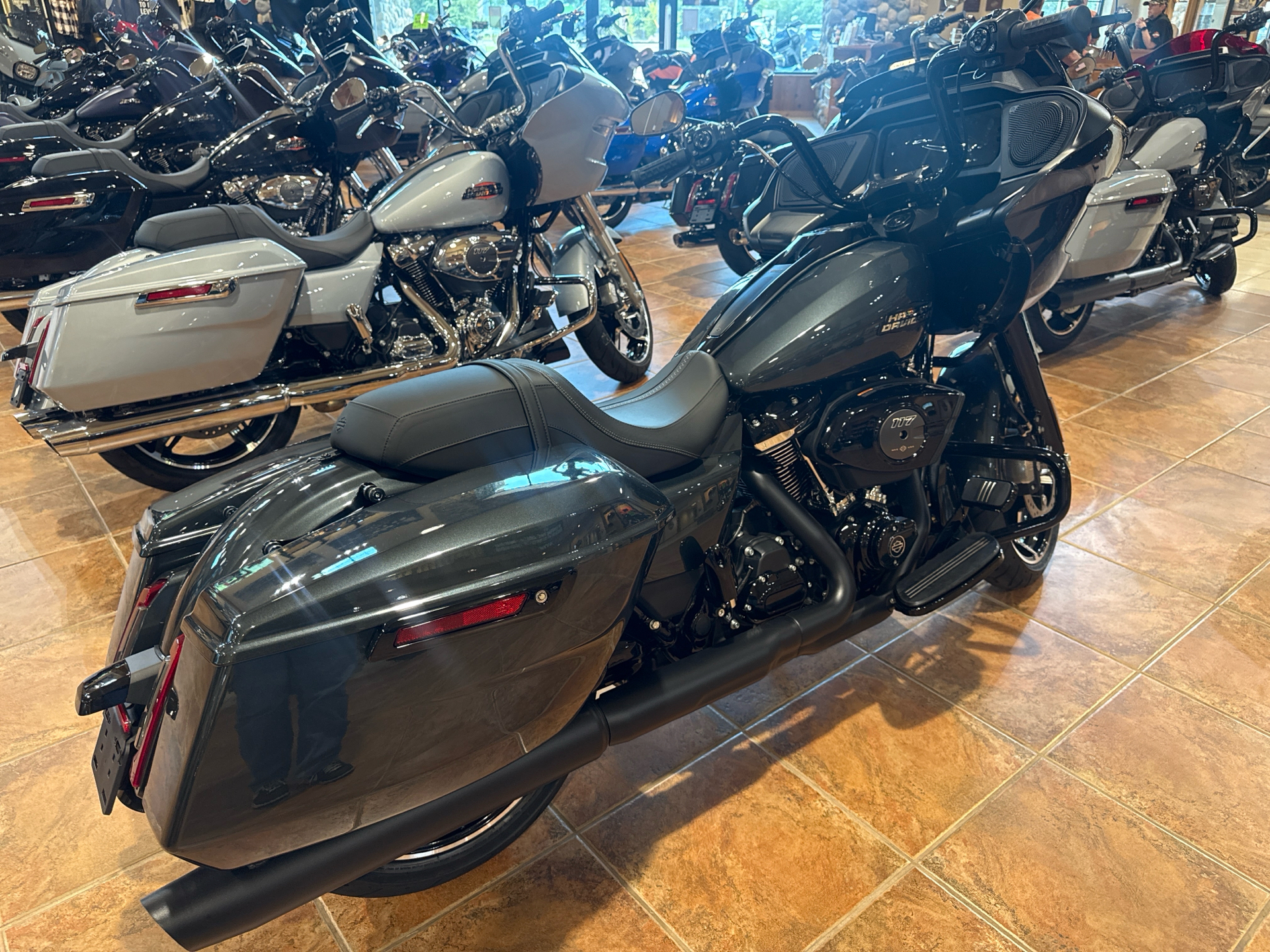 2025 Harley-Davidson Road Glide® in Houston, Texas - Photo 3