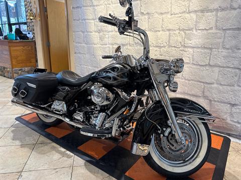 2003 Harley-Davidson FLHRCI Road King® Classic in Houston, Texas - Photo 2