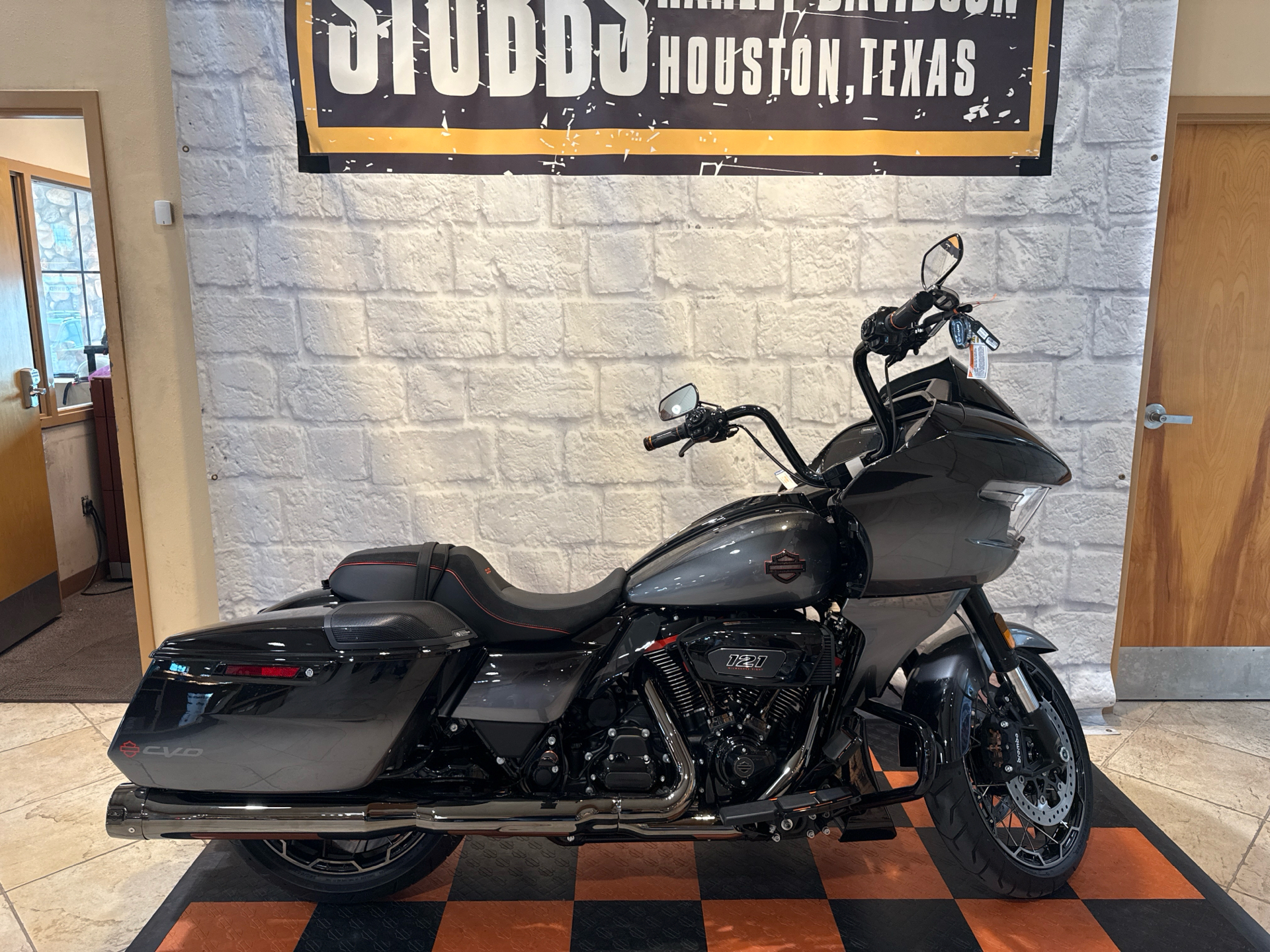 2025 Harley-Davidson CVO™ Road Glide® in Houston, Texas - Photo 1