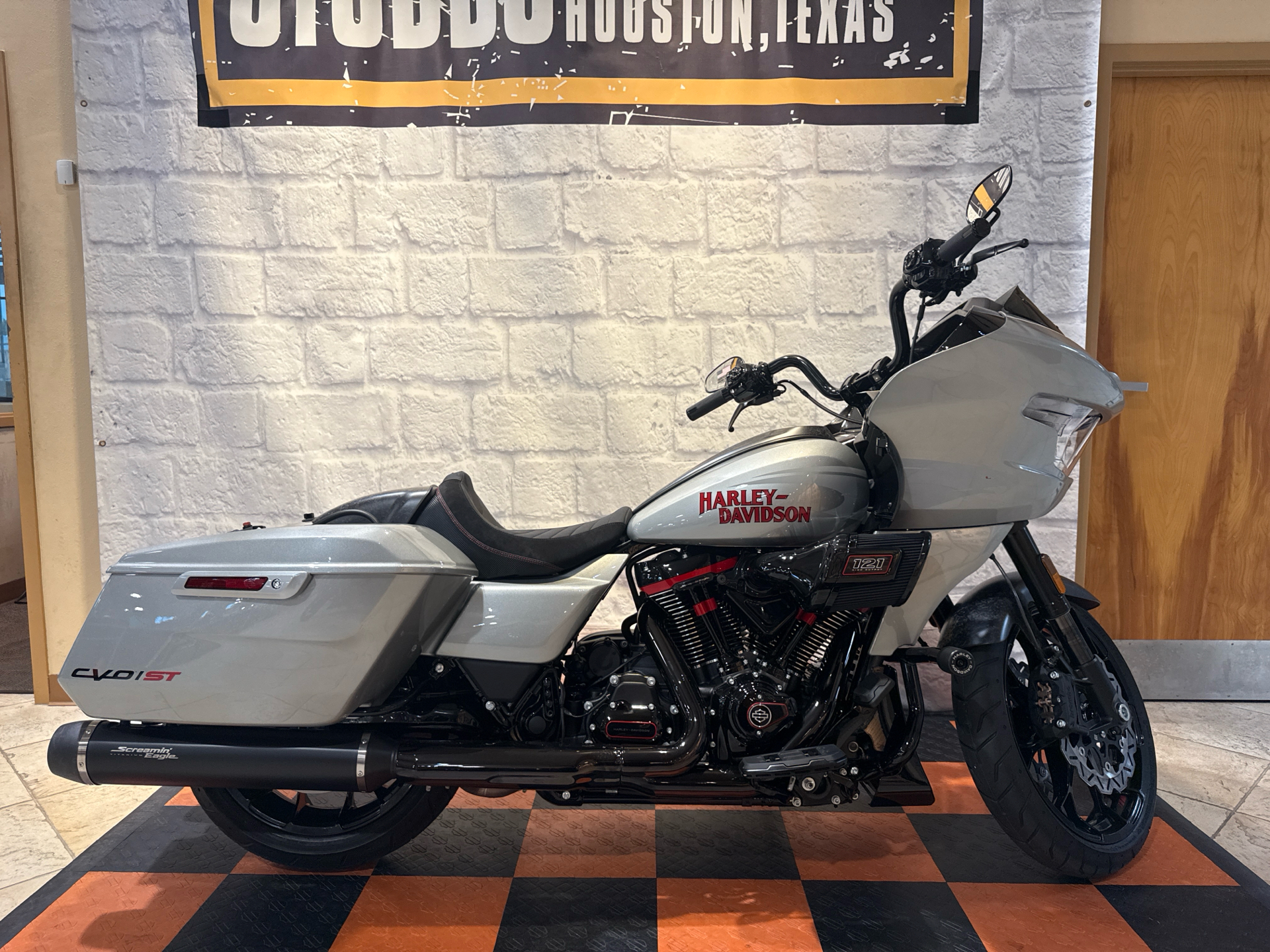 2025 Harley-Davidson CVO™ Road Glide® ST in Houston, Texas - Photo 1