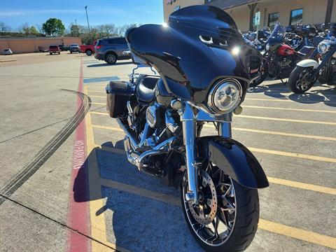 2021 Harley-Davidson Street Glide® Special in Houston, Texas - Photo 2