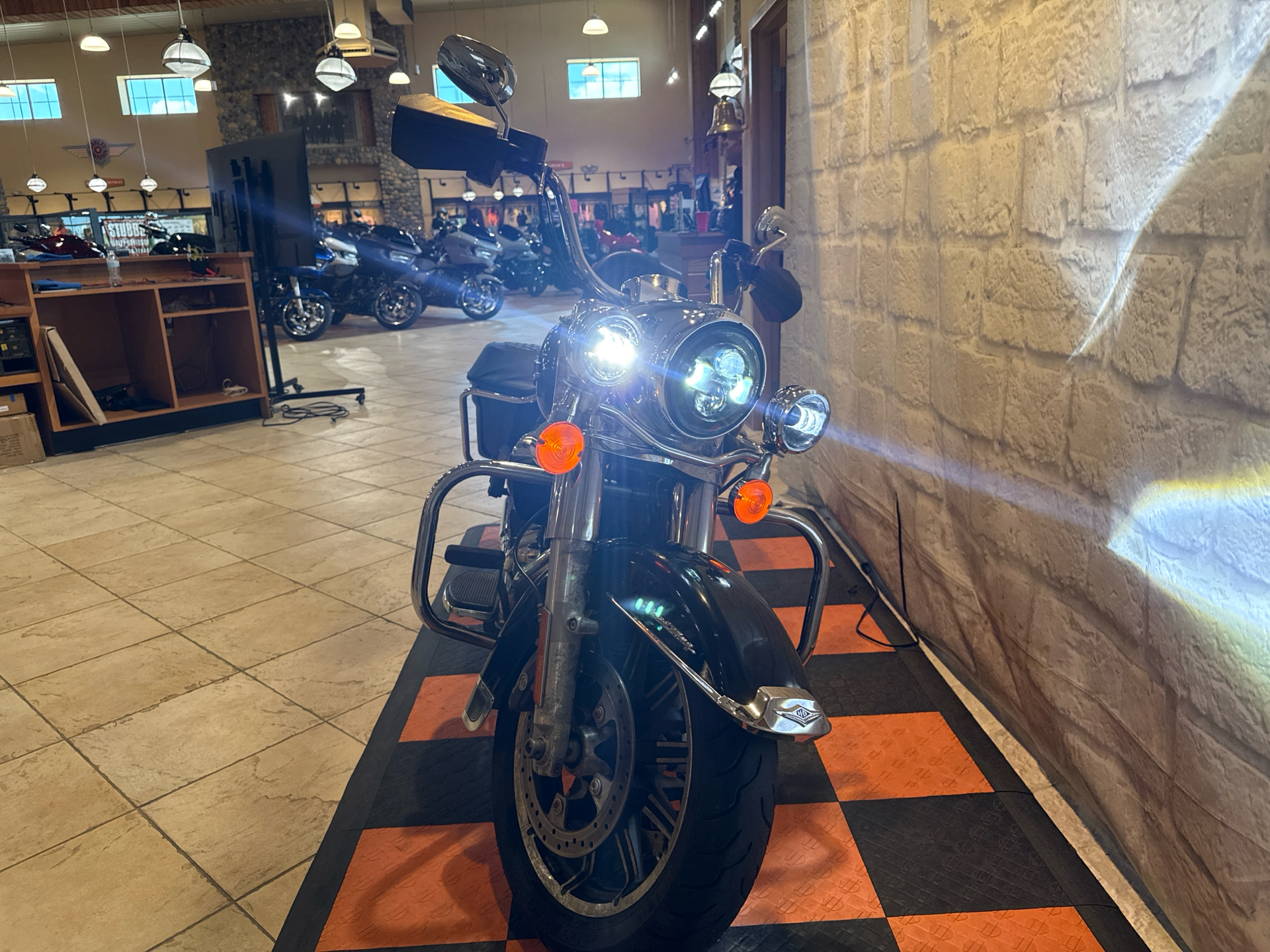 2018 Harley-Davidson Road King® in Houston, Texas - Photo 3