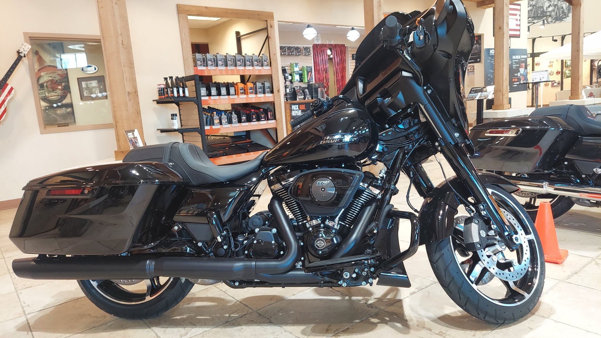 2026 Harley-Davidson Street Glide® 1