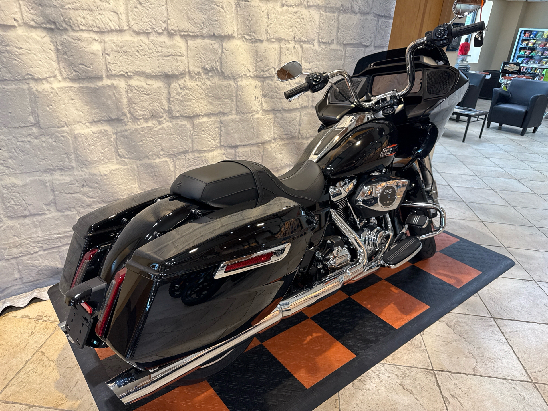 2025 Harley-Davidson Road Glide® in Houston, Texas - Photo 3