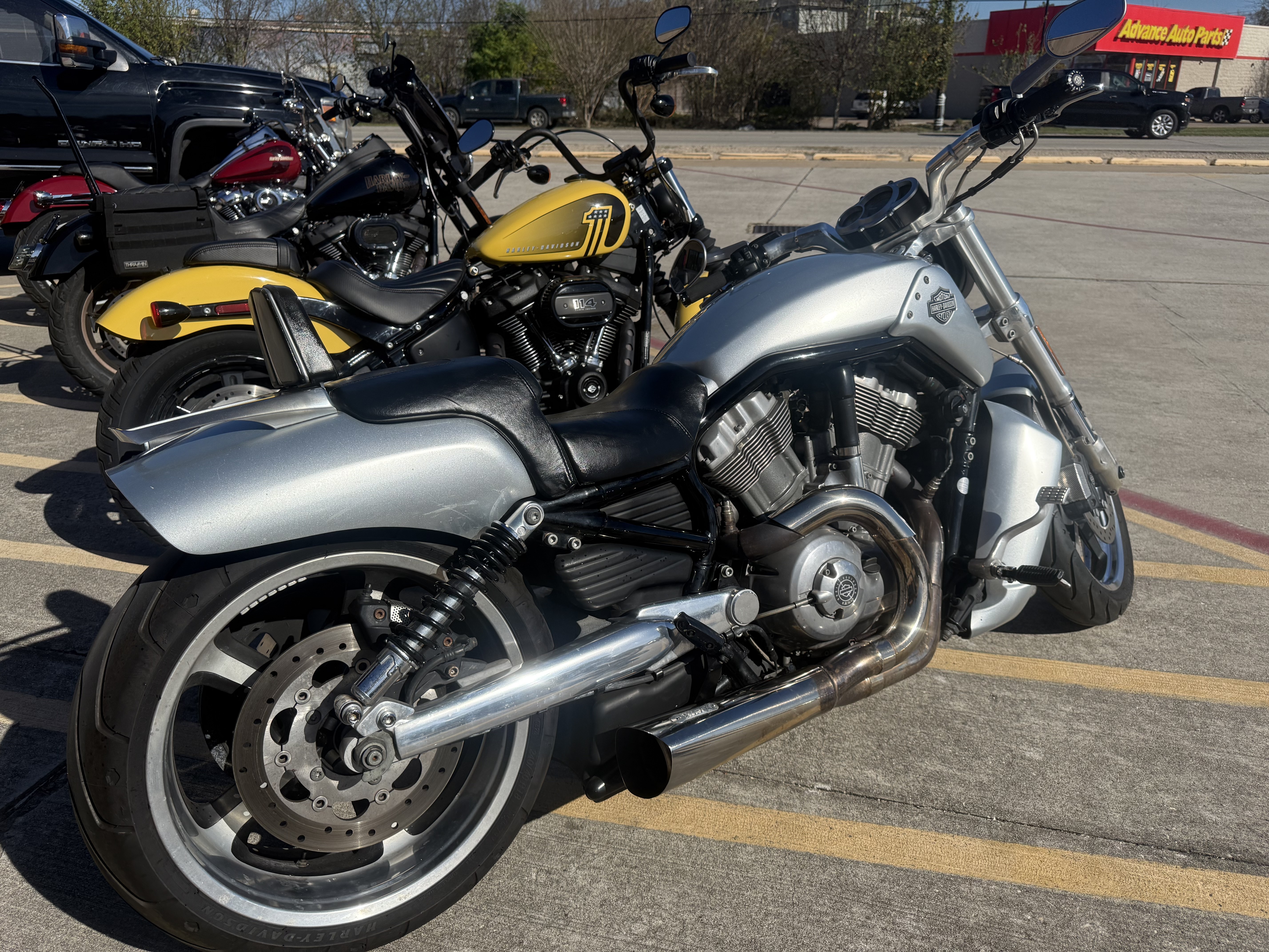 2009 Harley-Davidson V-Rod® Muscle™ in Houston, Texas - Photo 3