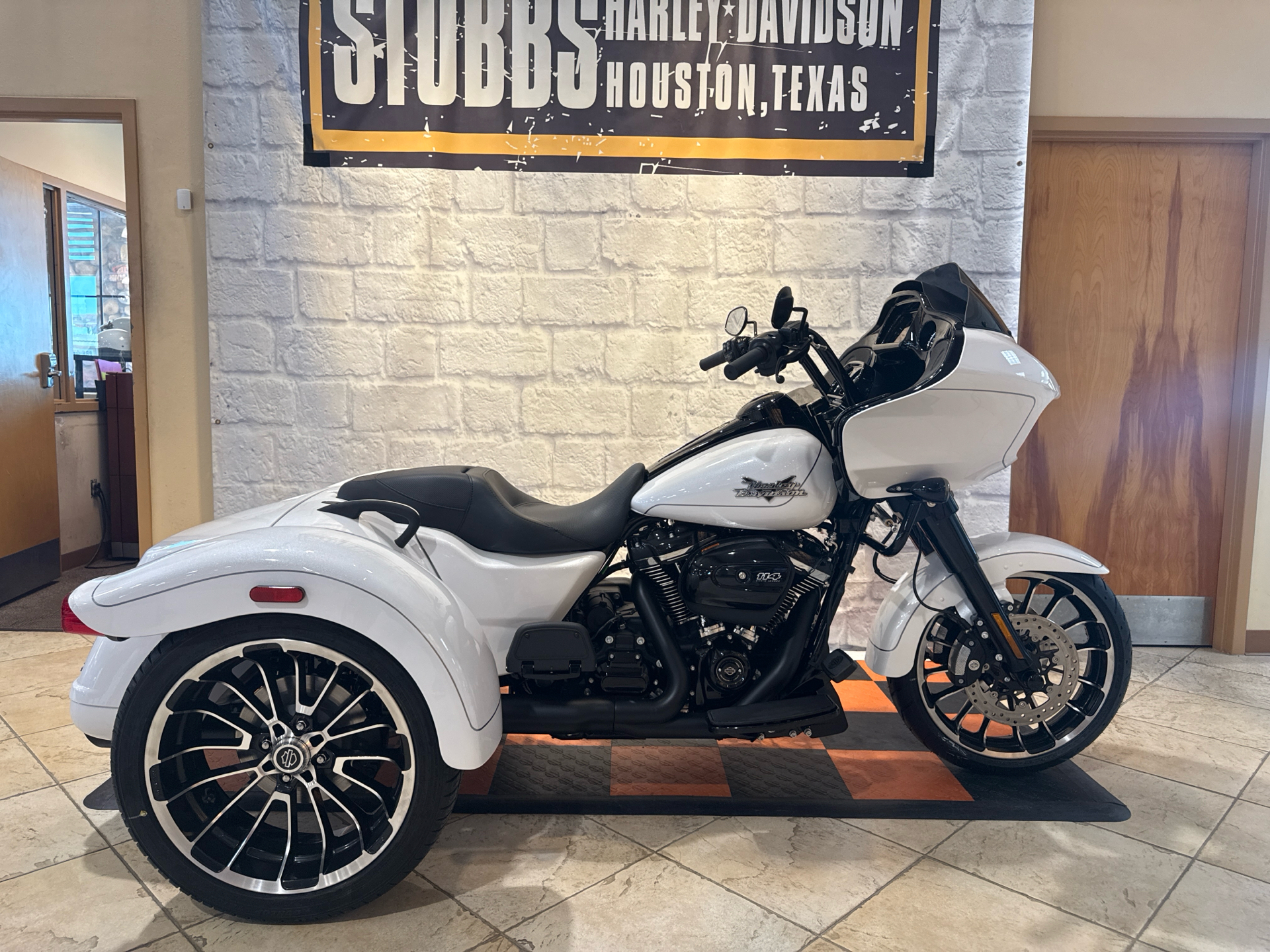 2025 Harley-Davidson Road Glide® 3 in Houston, Texas - Photo 1