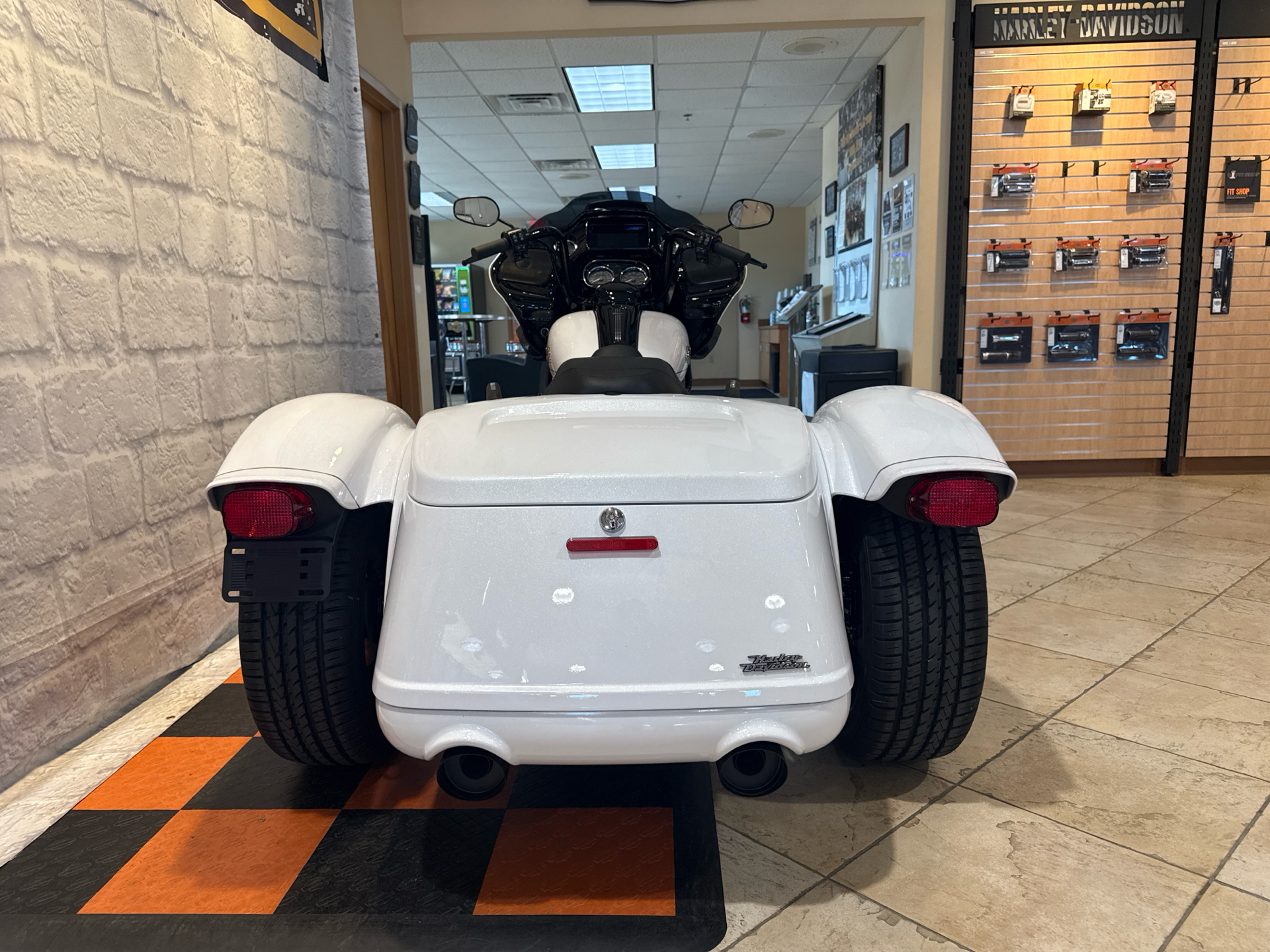 2025 Harley-Davidson Road Glide® 3 in Houston, Texas - Photo 5