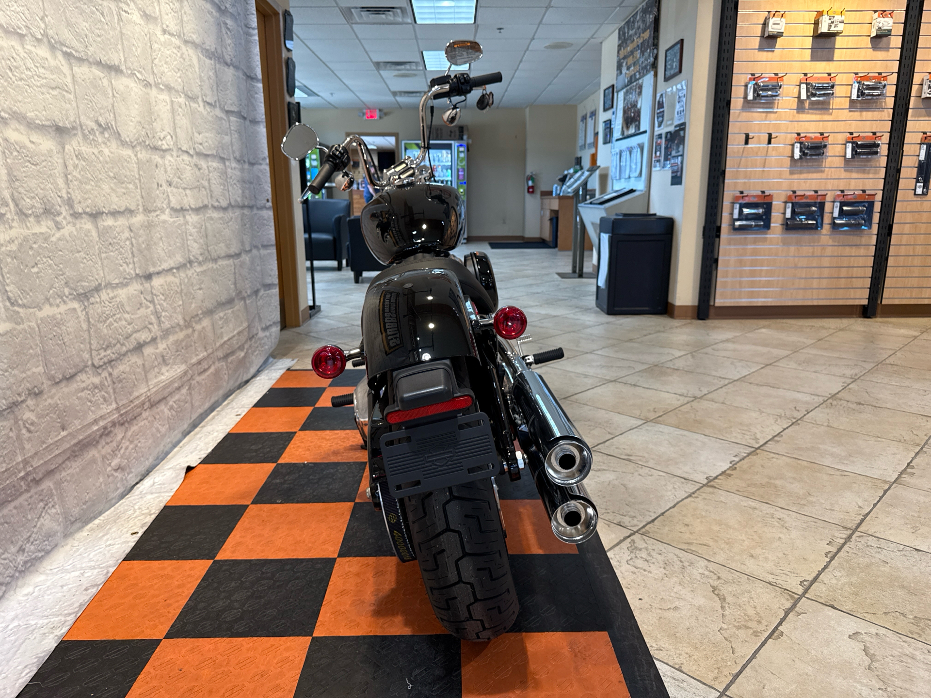 2024 Harley-Davidson Softail® Standard in Houston, Texas - Photo 5