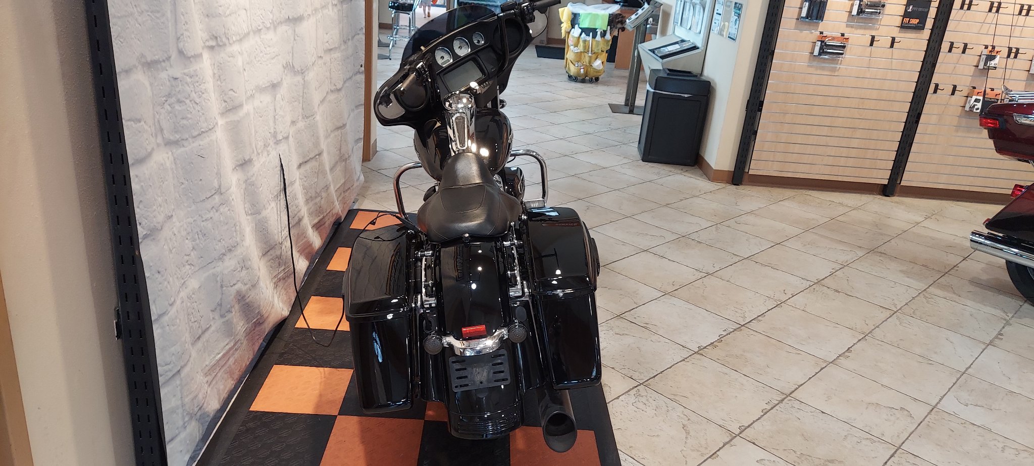2019 Harley-Davidson Street Glide® in Houston, Texas - Photo 3