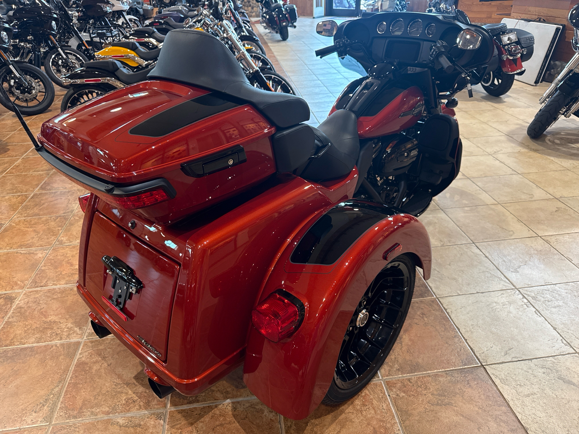 2025 Harley-Davidson Tri Glide® Ultra in Houston, Texas - Photo 3