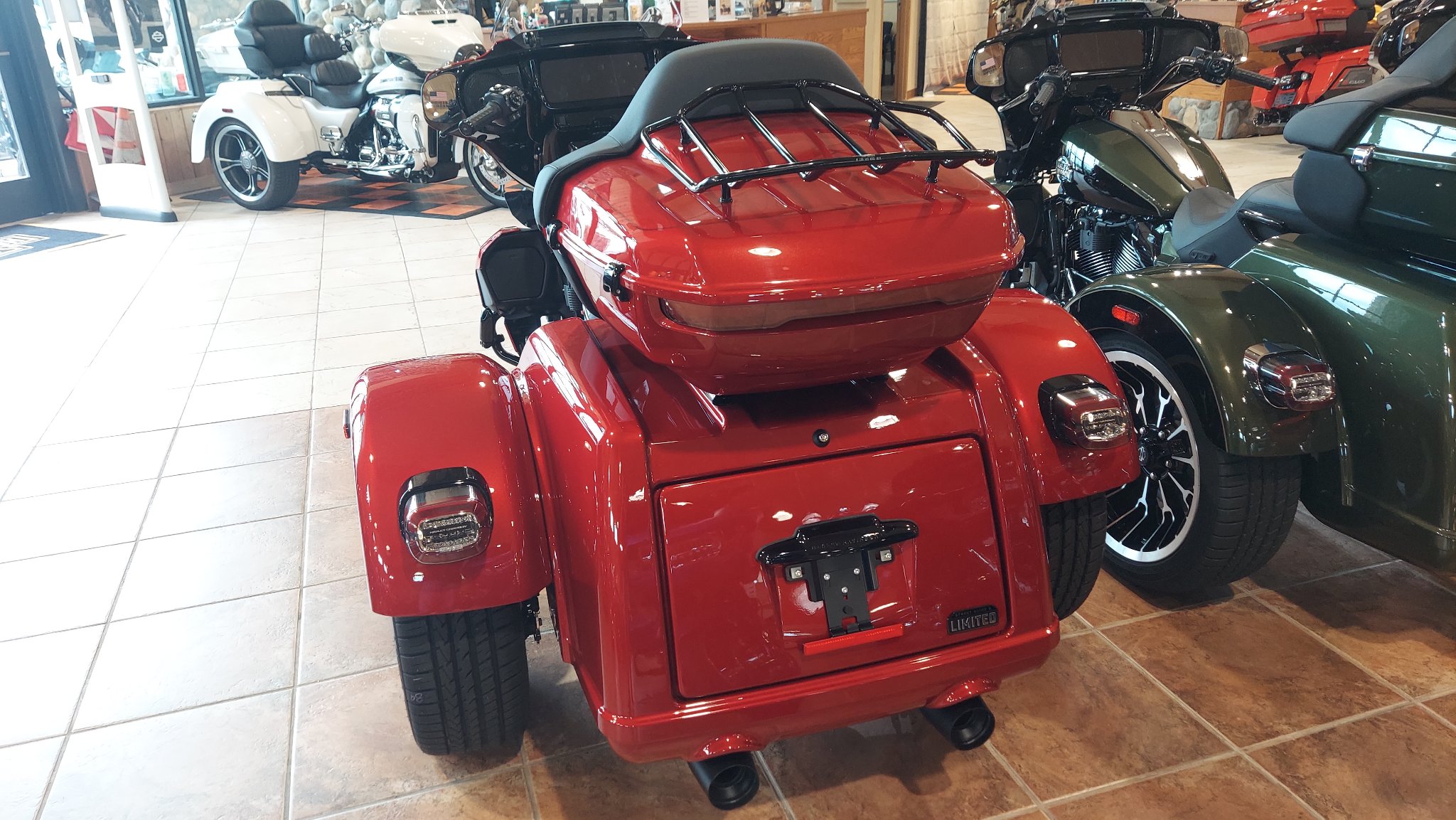 2026 Harley-Davidson Street Glide® 3 Limited 4