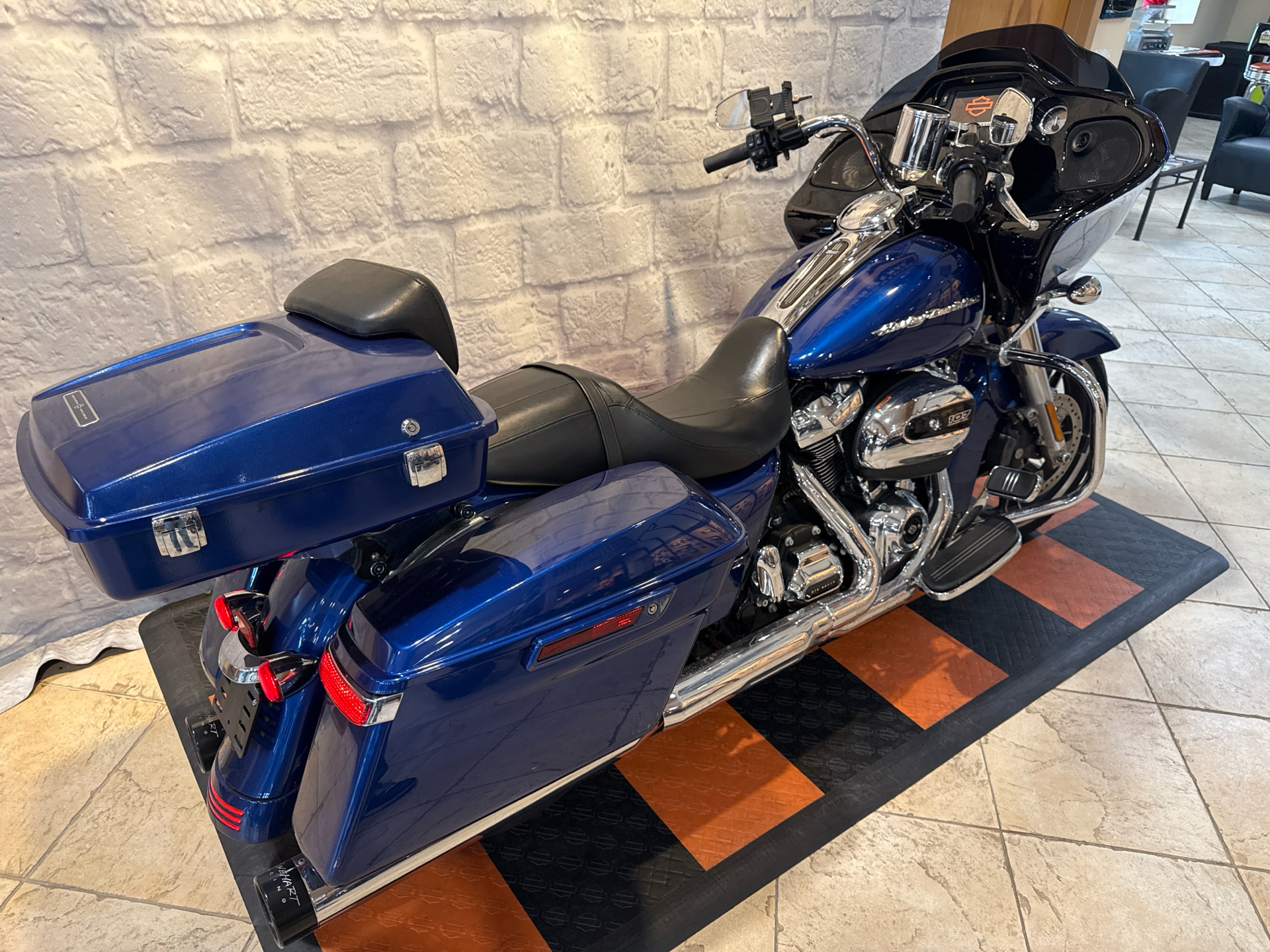2017 Harley-Davidson Road Glide® Special in Houston, Texas - Photo 3