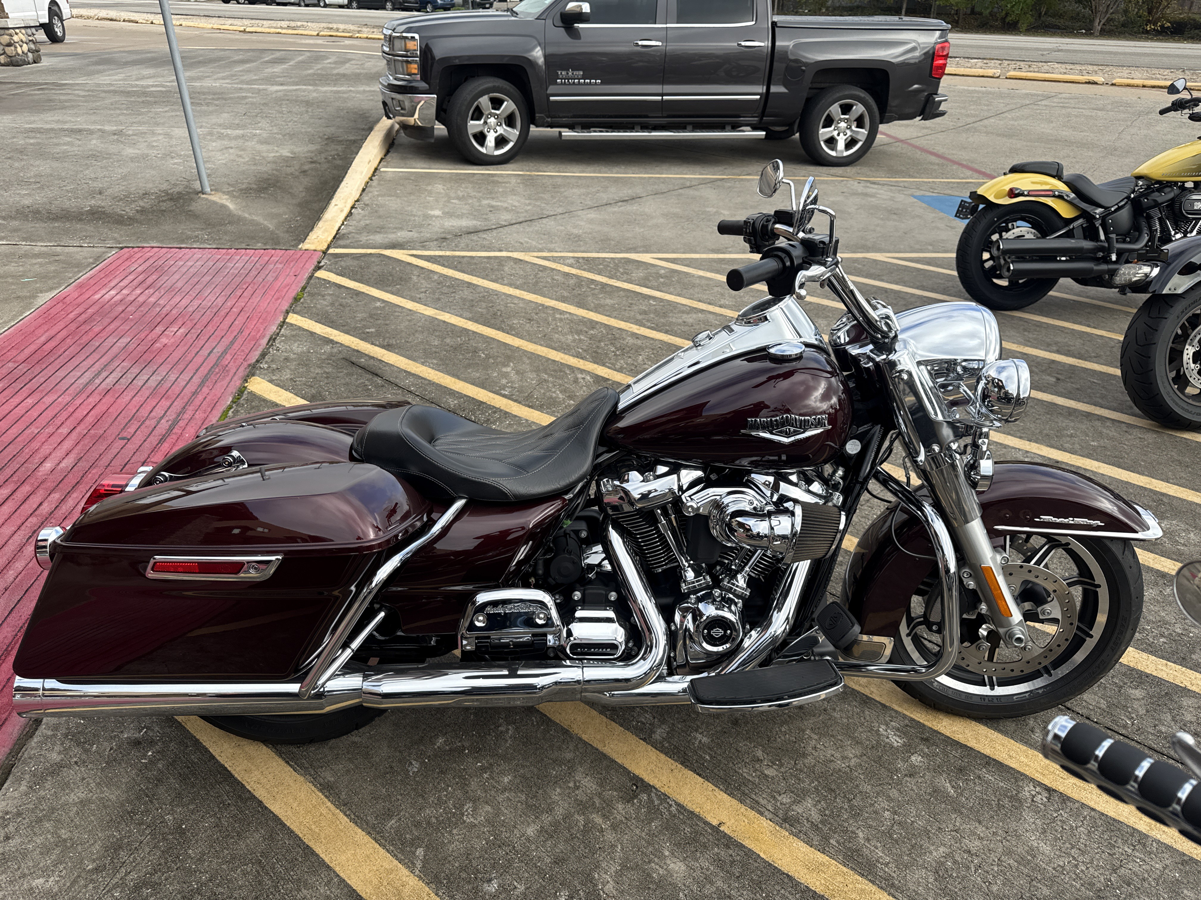 2018 Harley-Davidson Road King® in Houston, Texas - Photo 2