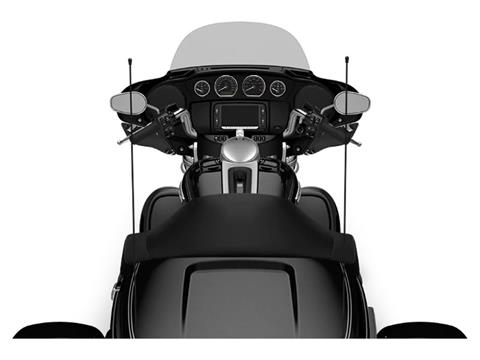 2018 Harley-Davidson Tri Glide® Ultra in Houston, Texas - Photo 7