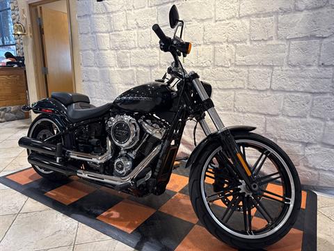 2018 Harley-Davidson BREAKOUT in Houston, Texas - Photo 2