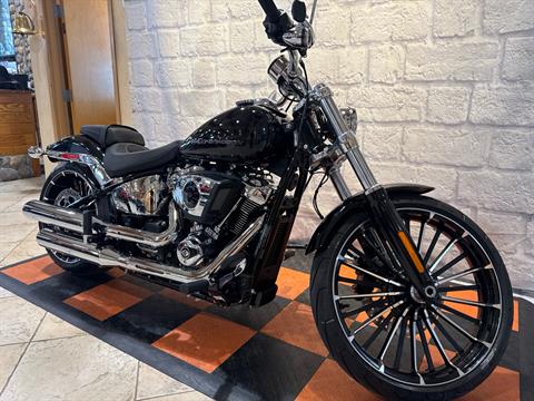 2025 Harley-Davidson Breakout® in Houston, Texas - Photo 2