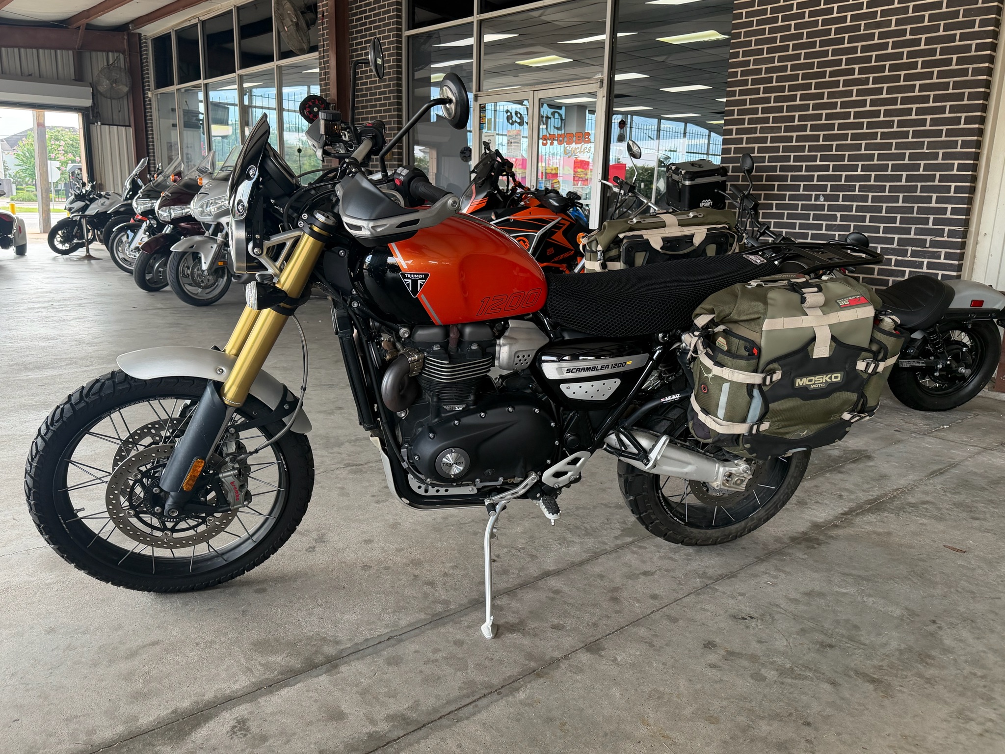 2024 Triumph Scrambler 1200 XE 3