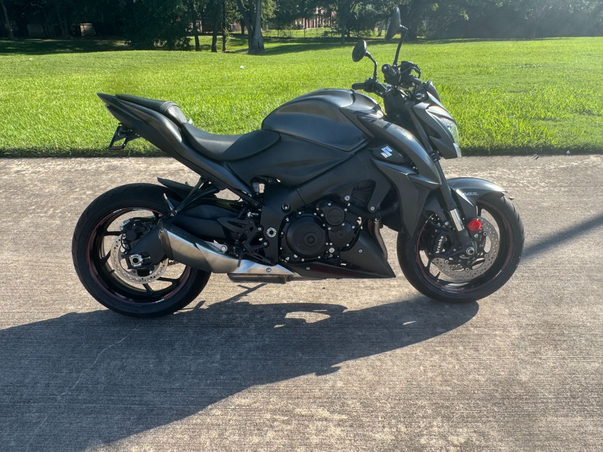 2018 Suzuki GSX-S1000Z in Houston, Texas - Photo 2