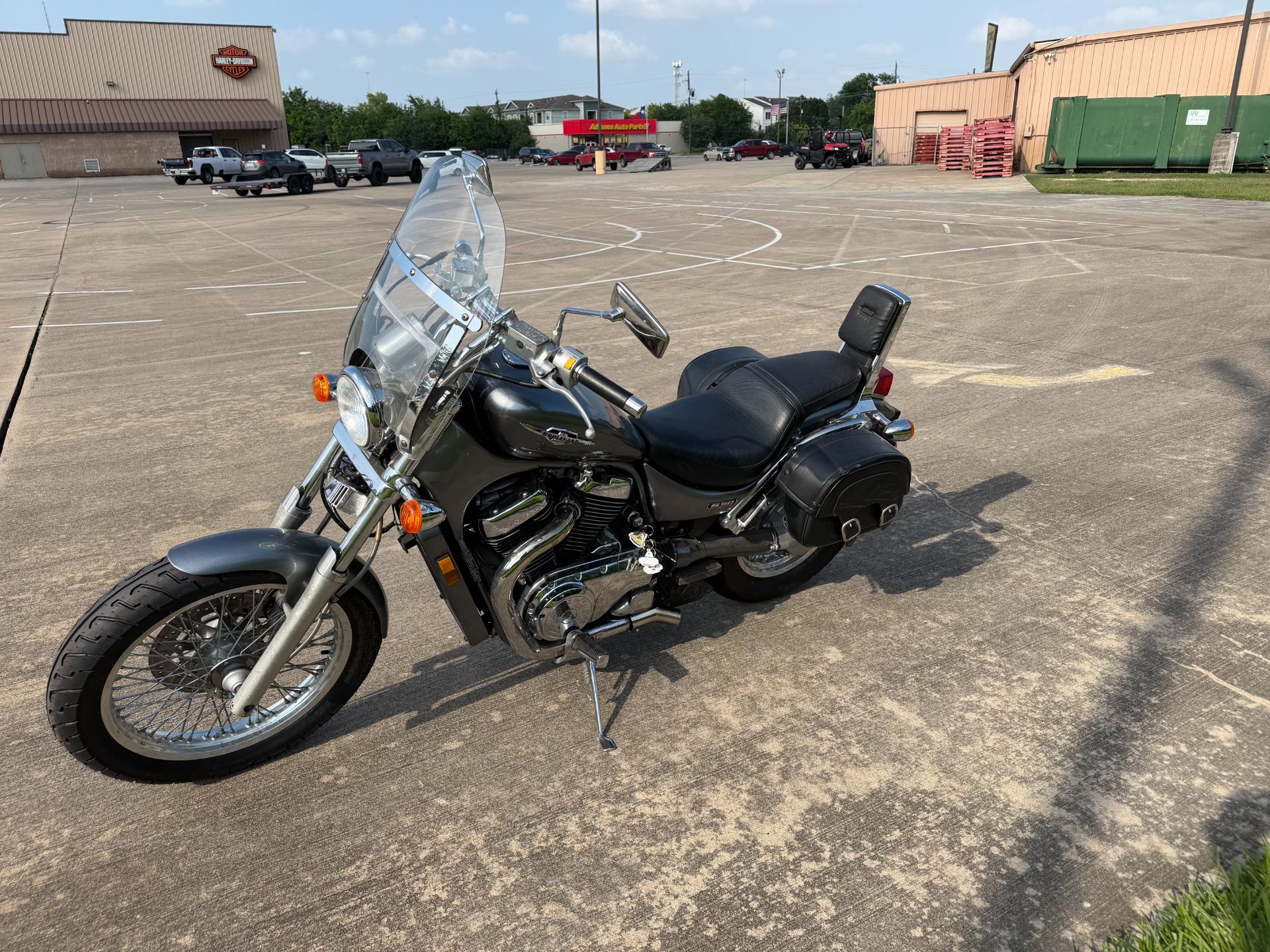 2005 Suzuki Boulevard S50 in Houston, Texas - Photo 2