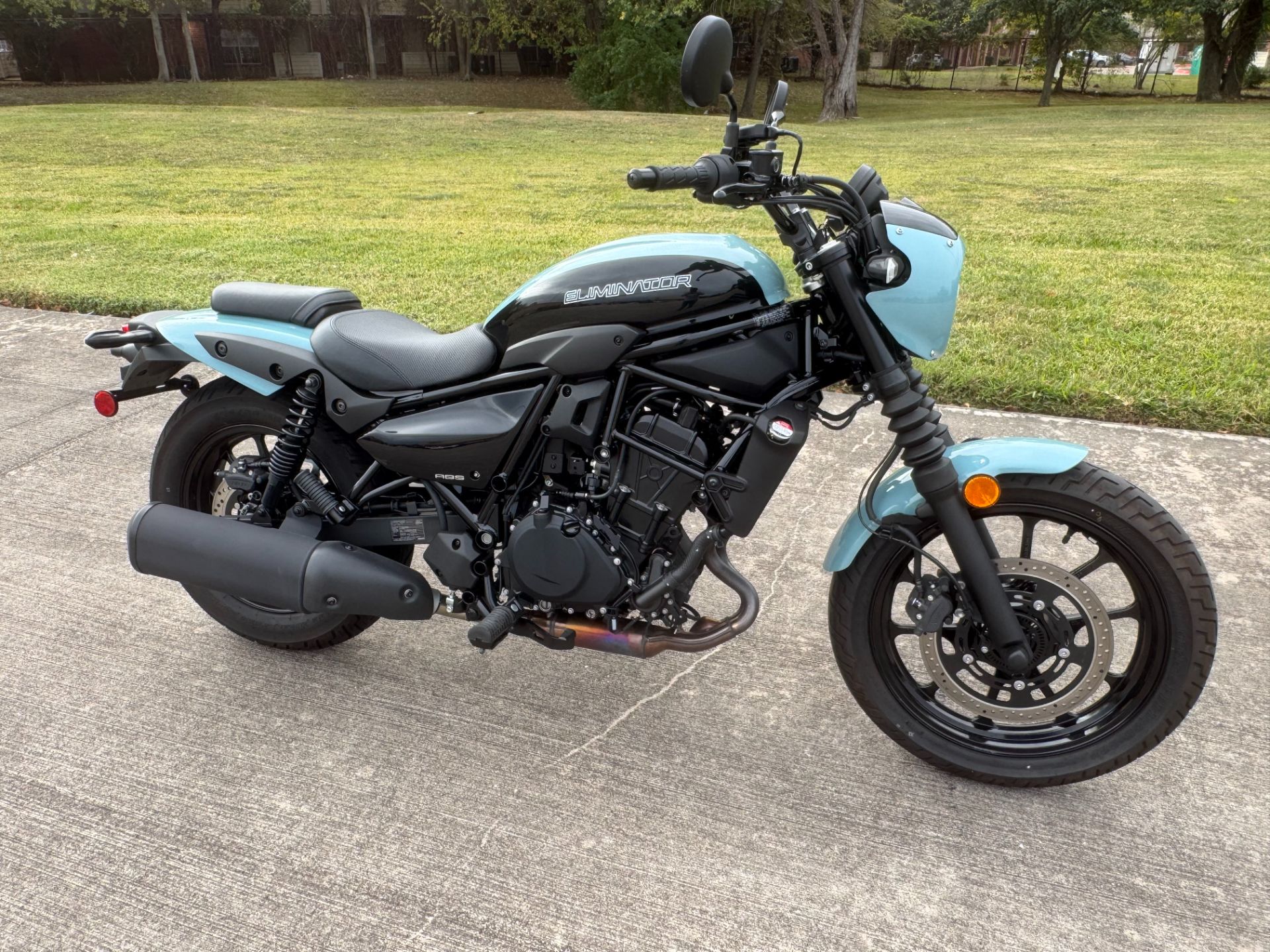 2025 Kawasaki Eliminator SE ABS in Houston, Texas - Photo 1