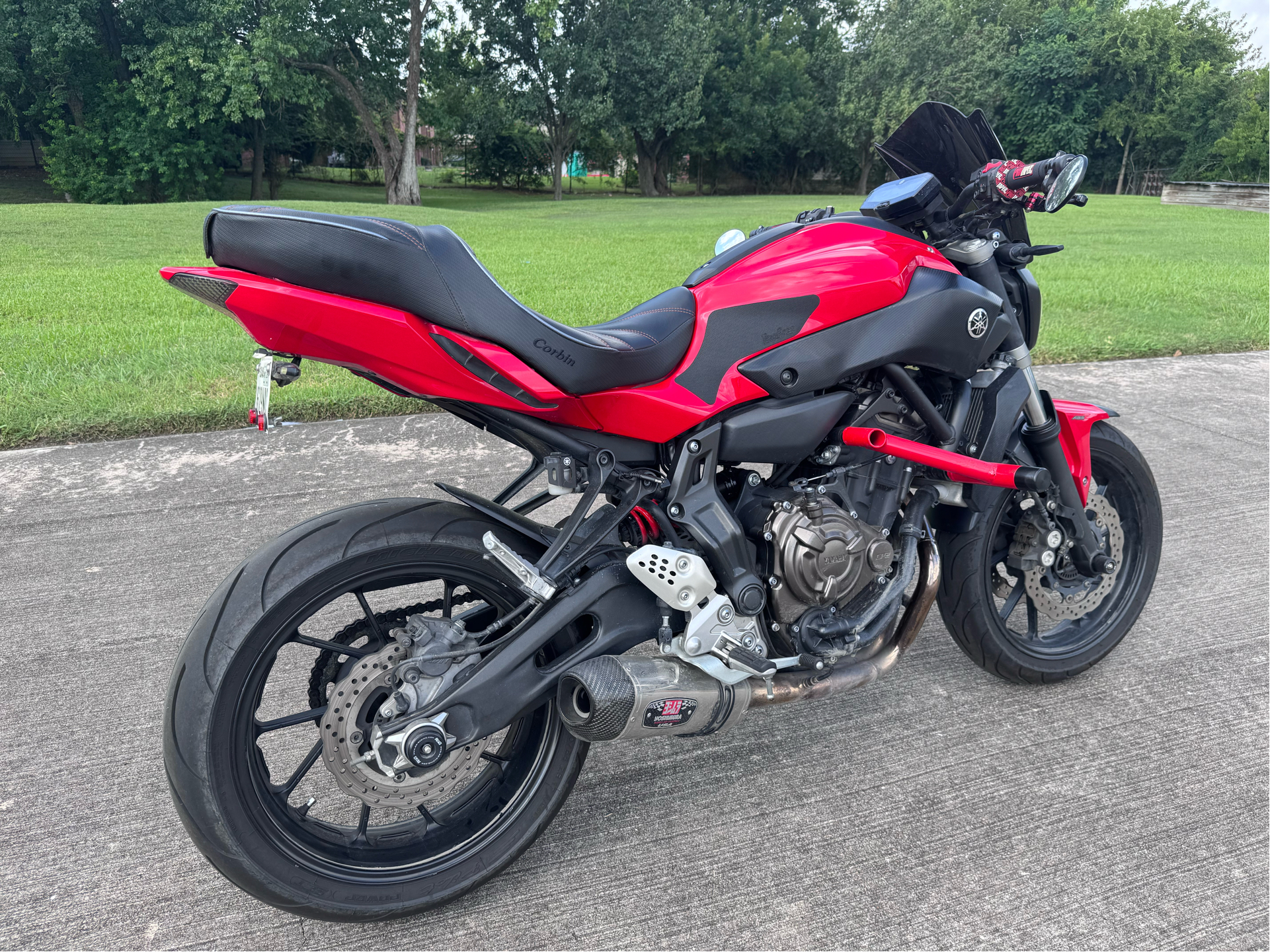2017 Yamaha FZ-07 in Houston, Texas - Photo 3