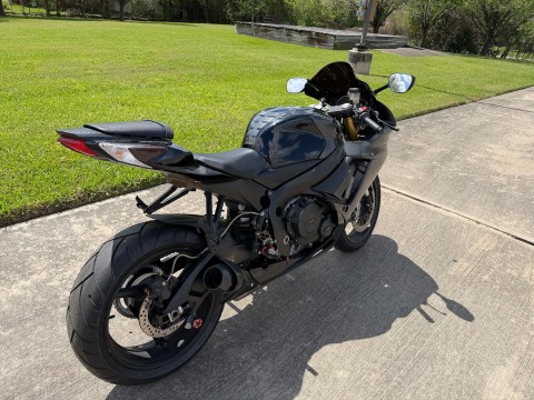 2016 Suzuki GSX-R750 in Houston, Texas - Photo 2