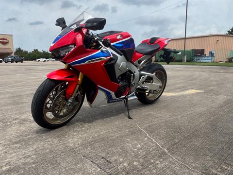 2017 Honda CBR1000RR SP2 in Houston, Texas - Photo 4
