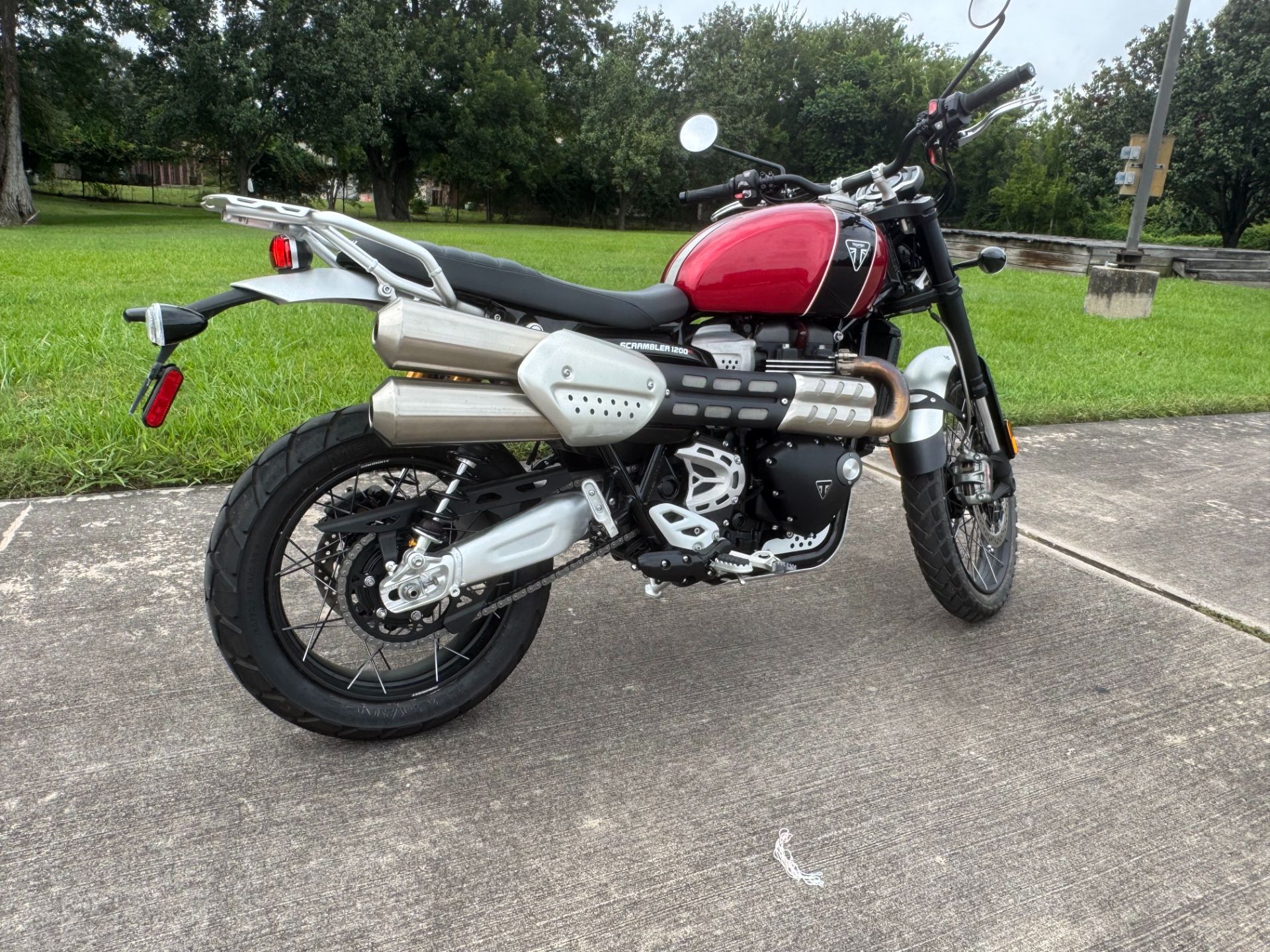 2023 Triumph Scrambler 1200 XC in Houston, Texas - Photo 2
