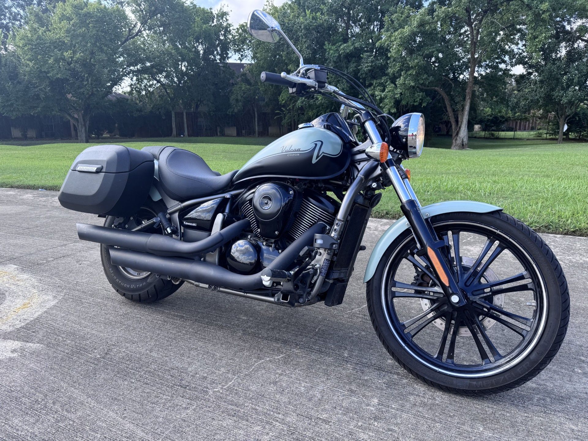 2023 Kawasaki Vulcan 900 Custom in Houston, Texas - Photo 1