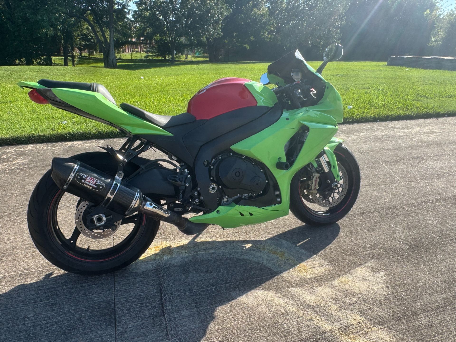 2015 Suzuki GSX-R1000 in Houston, Texas - Photo 2