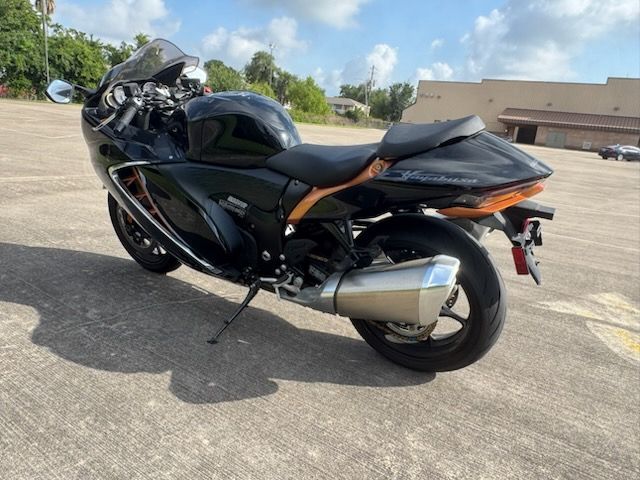 2022 Suzuki Hayabusa in Houston, Texas - Photo 3