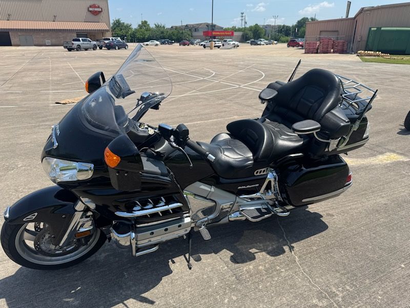 2008 Honda Gold Wing® Audio Comfort Navi in Houston, Texas - Photo 2