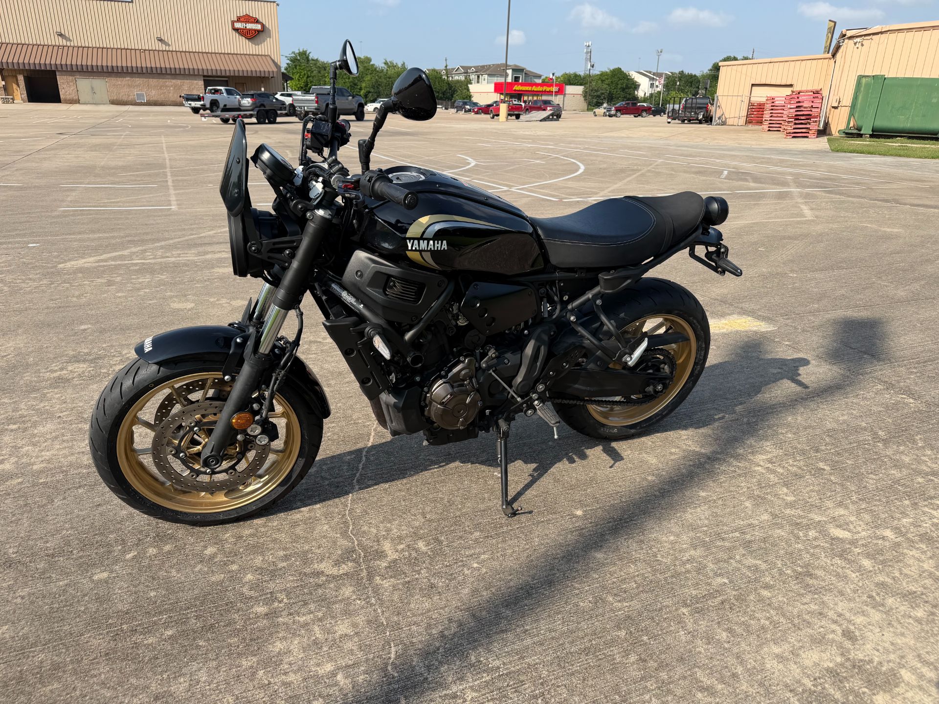 2023 Yamaha XSR700 in Houston, Texas - Photo 4