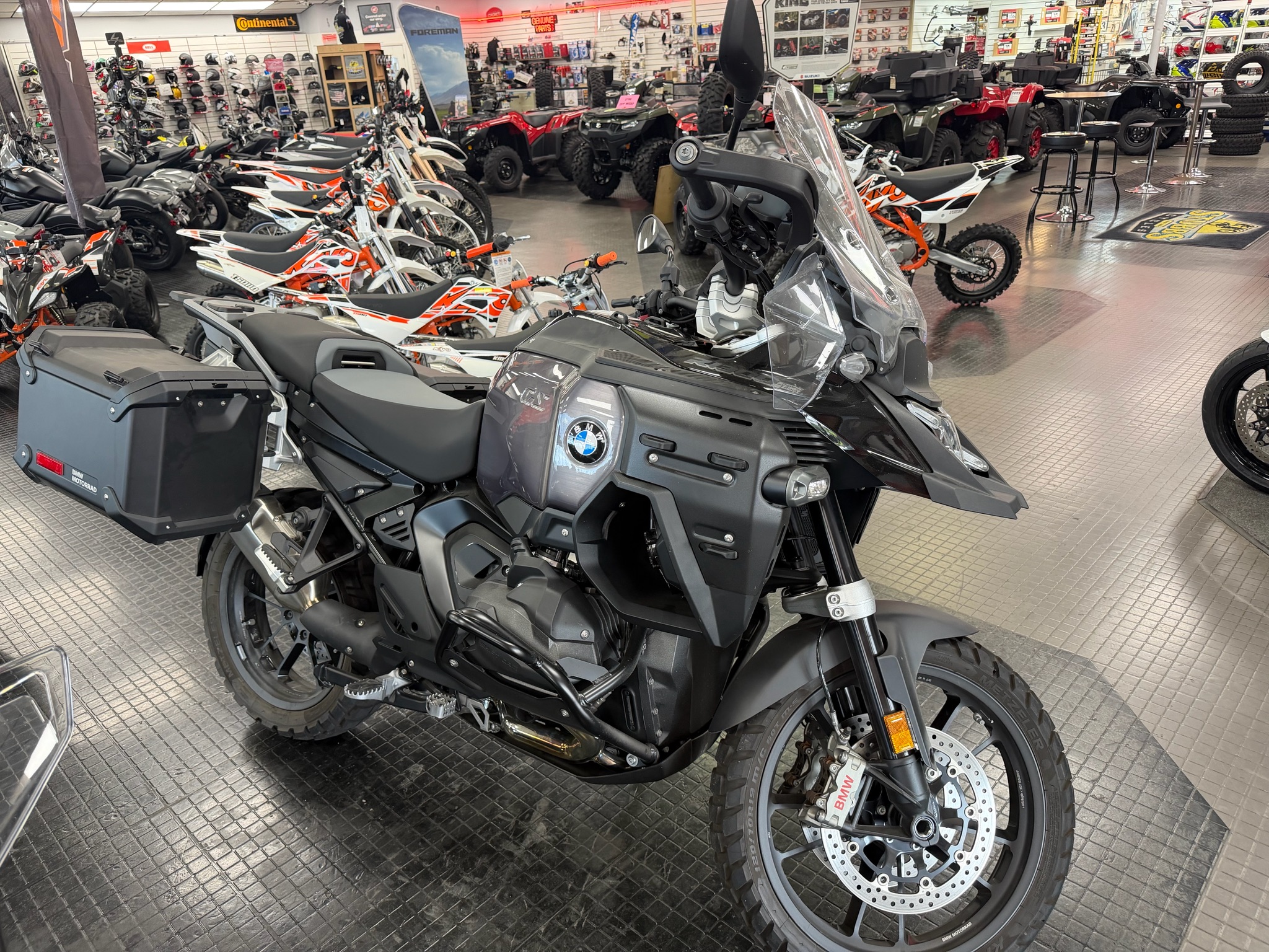 2026 BMW R 1300 GS Adventure 1