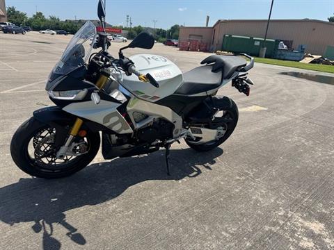 2022 Aprilia Tuono V4 1100 in Houston, Texas - Photo 4