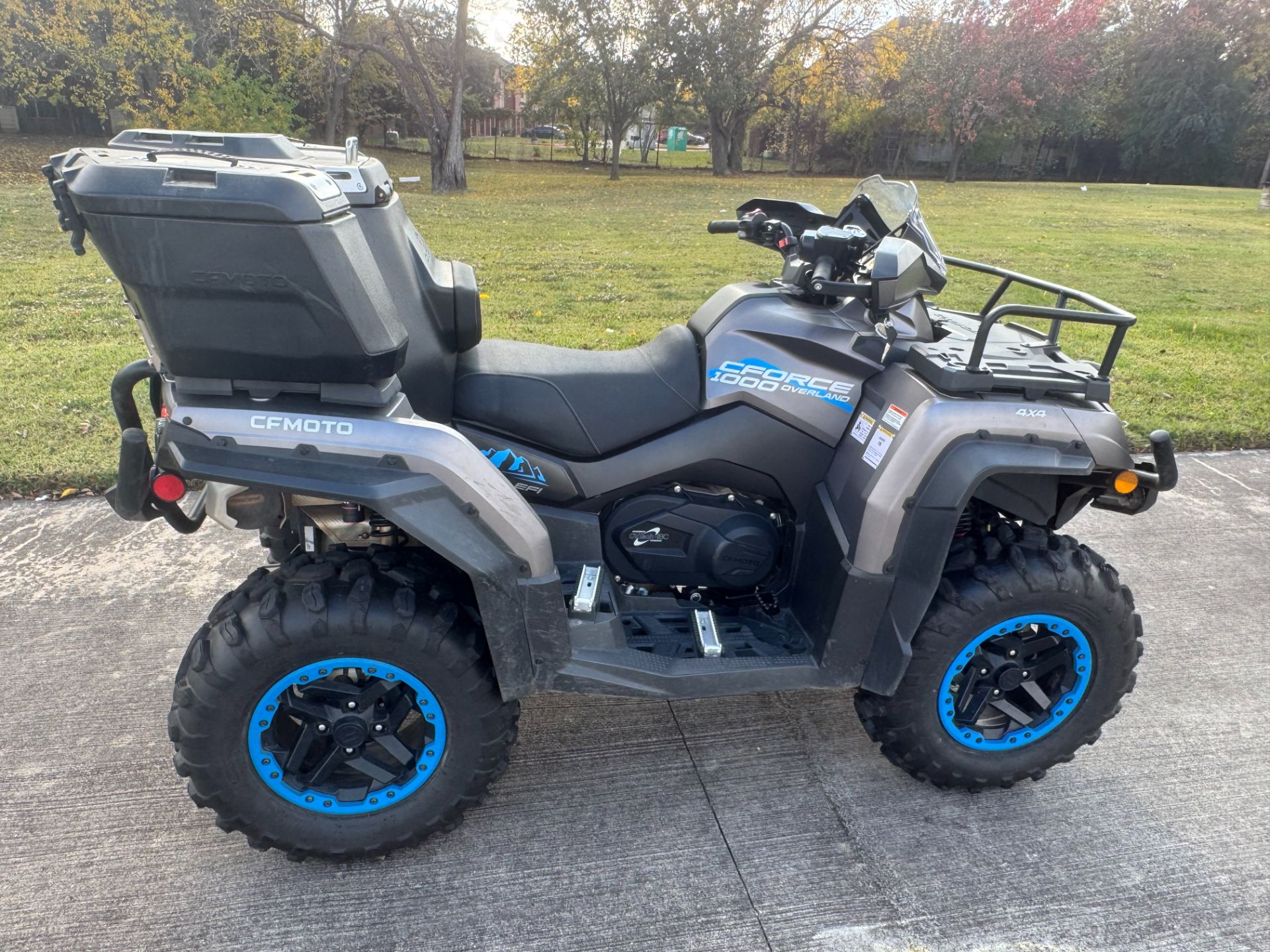 2023 CFMOTO CForce 1000 Overland in Houston, Texas - Photo 2