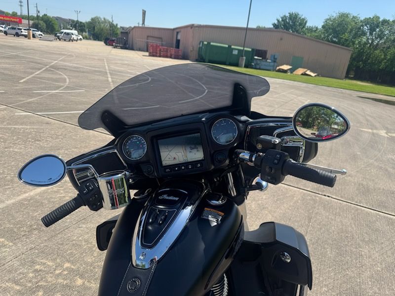 2020 Indian Motorcycle Roadmaster® Dark Horse® in Houston, Texas - Photo 2