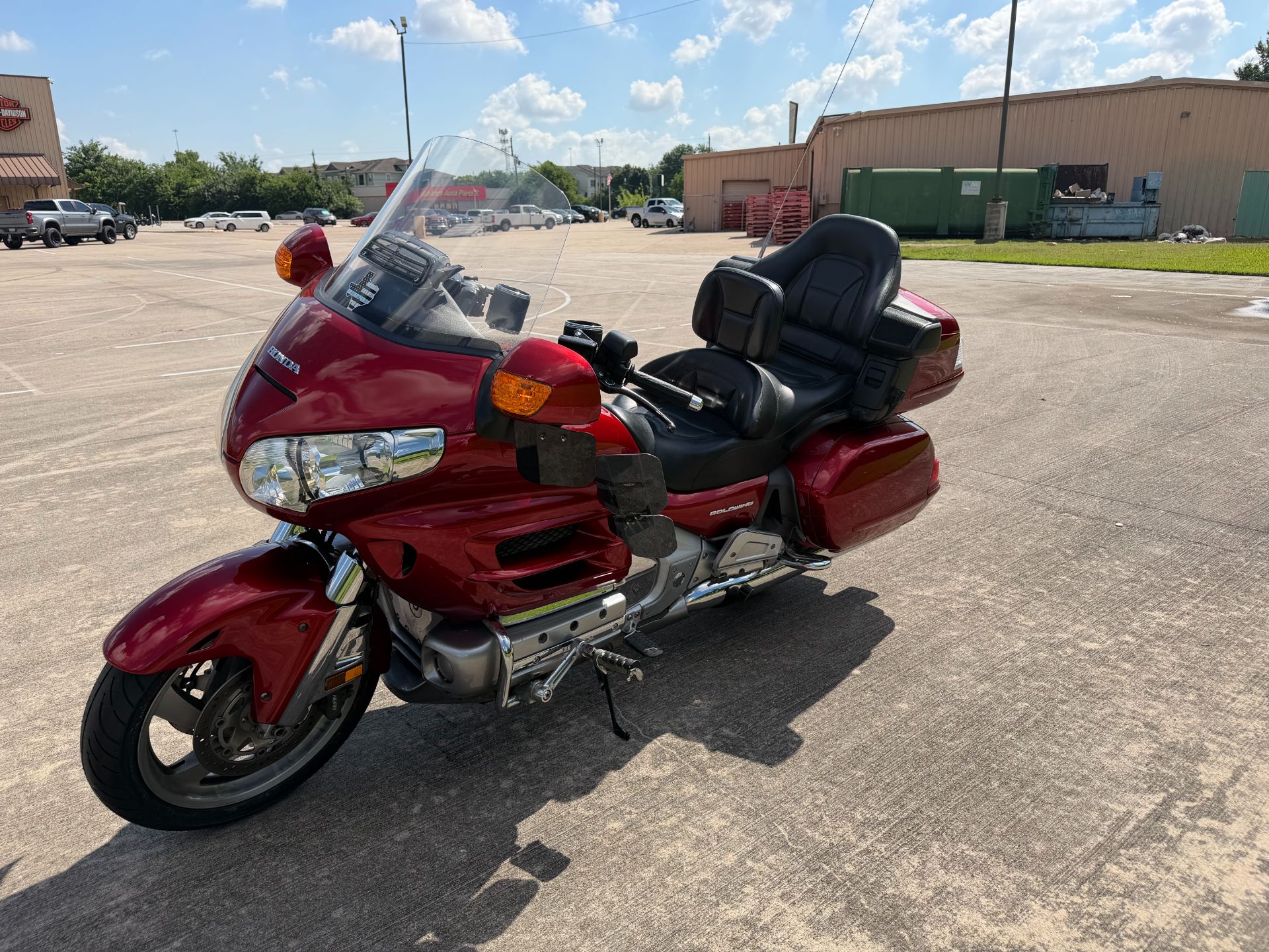 2010 Honda Gold Wing® Airbag in Houston, Texas - Photo 4